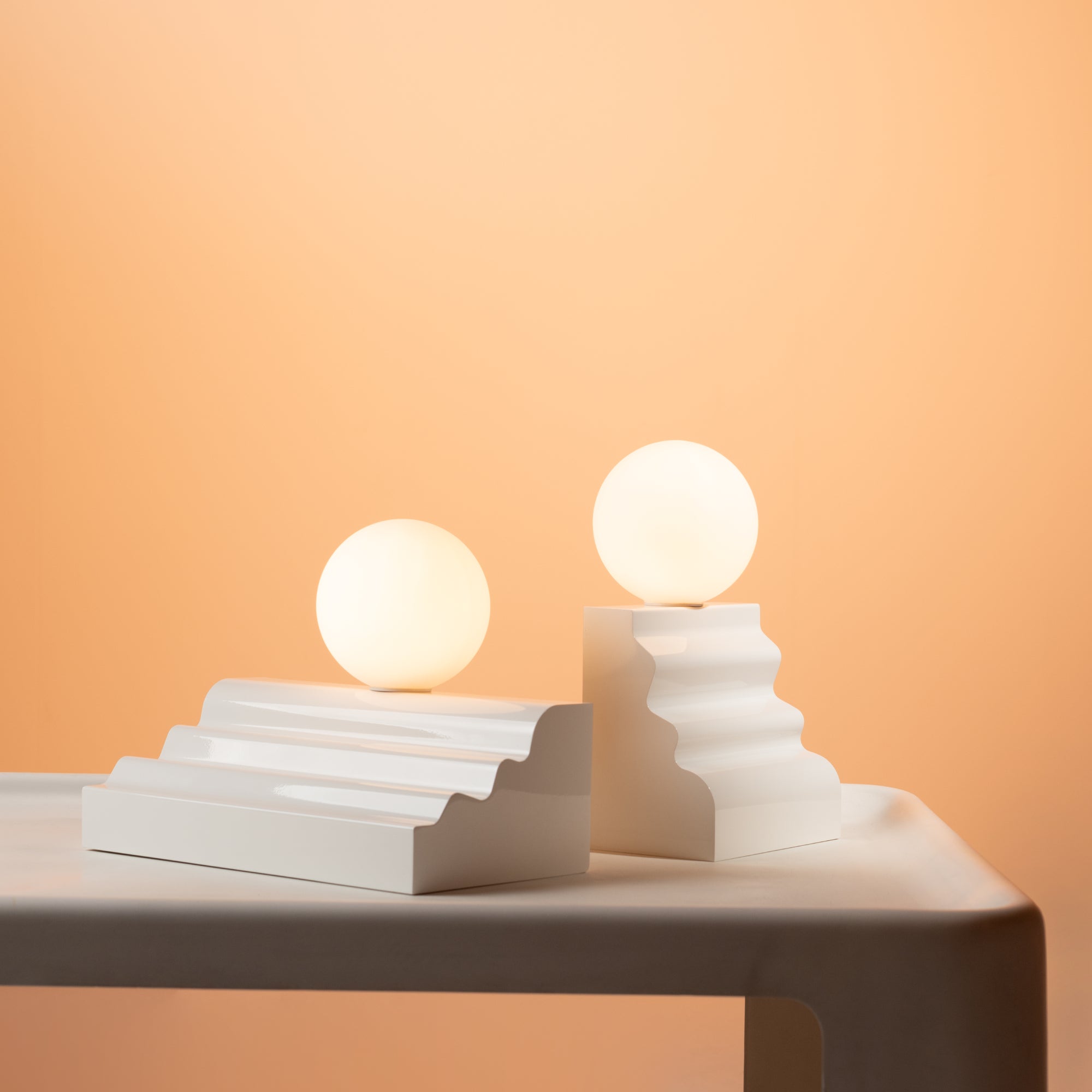 Moulure Table Lamp: Large