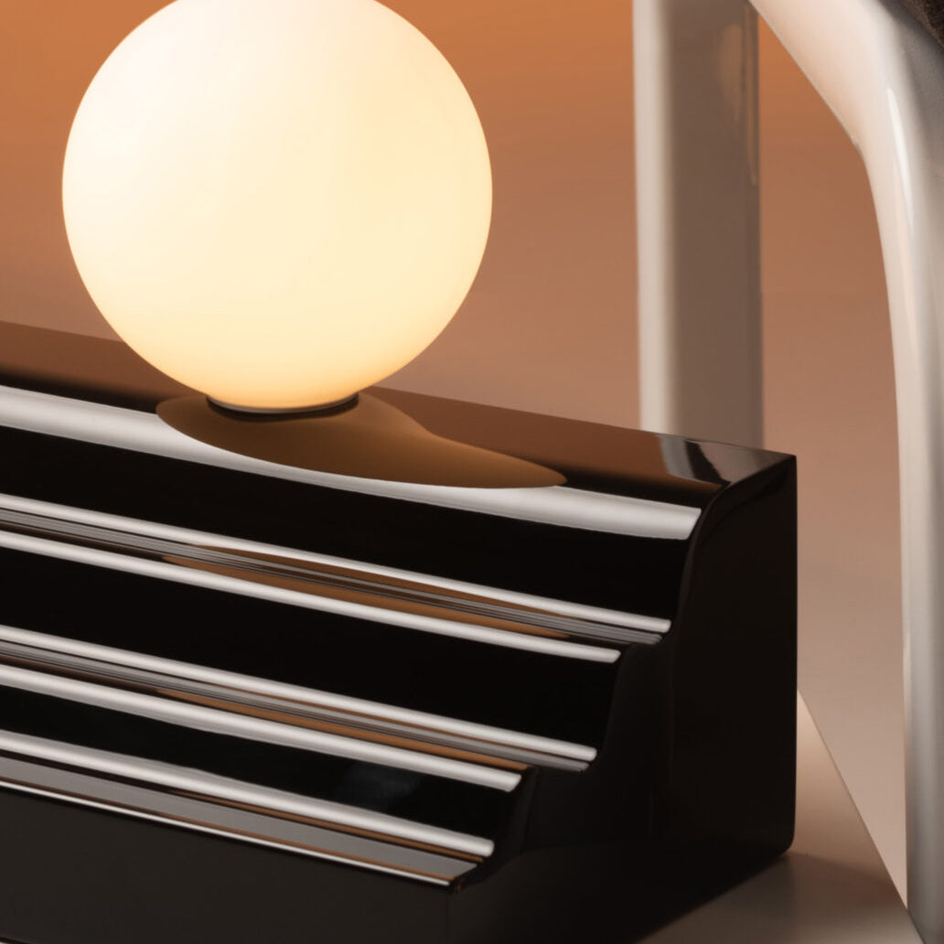 Moulure Table Lamp: Small