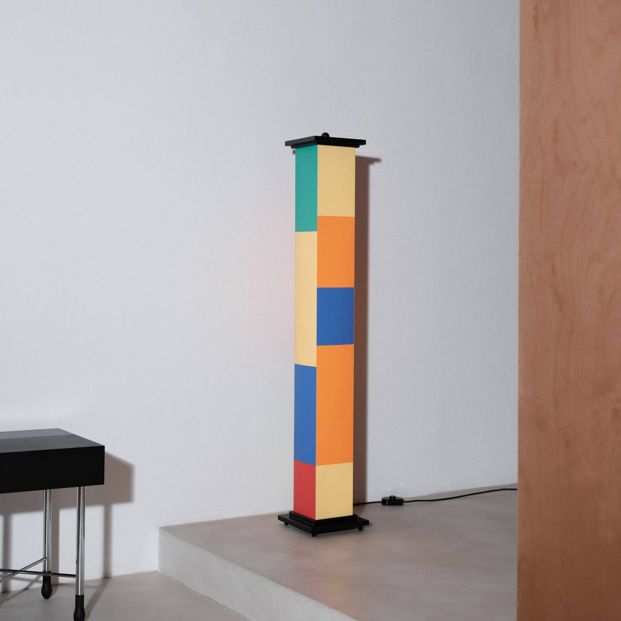La Bella Durmiente Floor Lamp