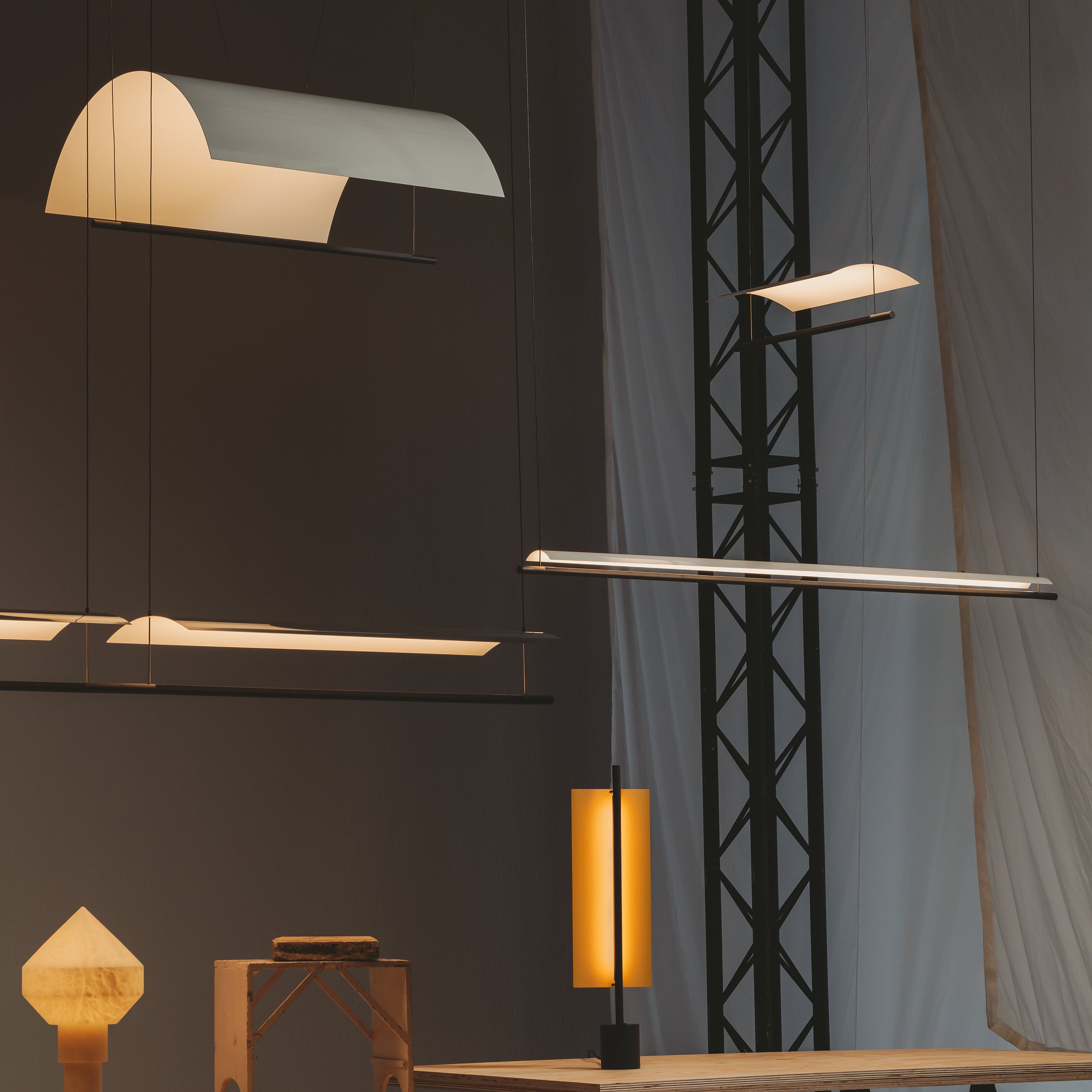 Lámina Pendant Lamp