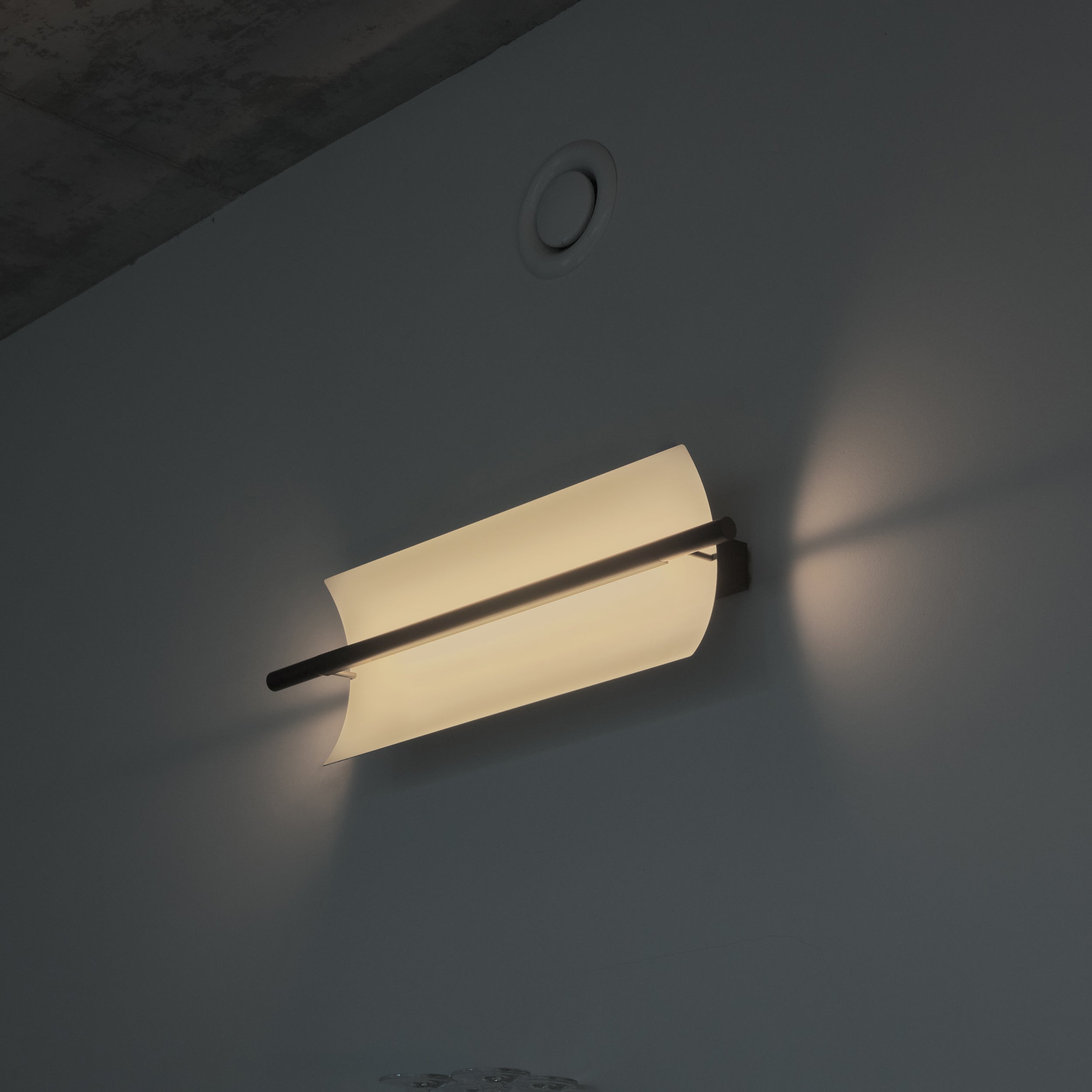 Lamina Wall Lamp
