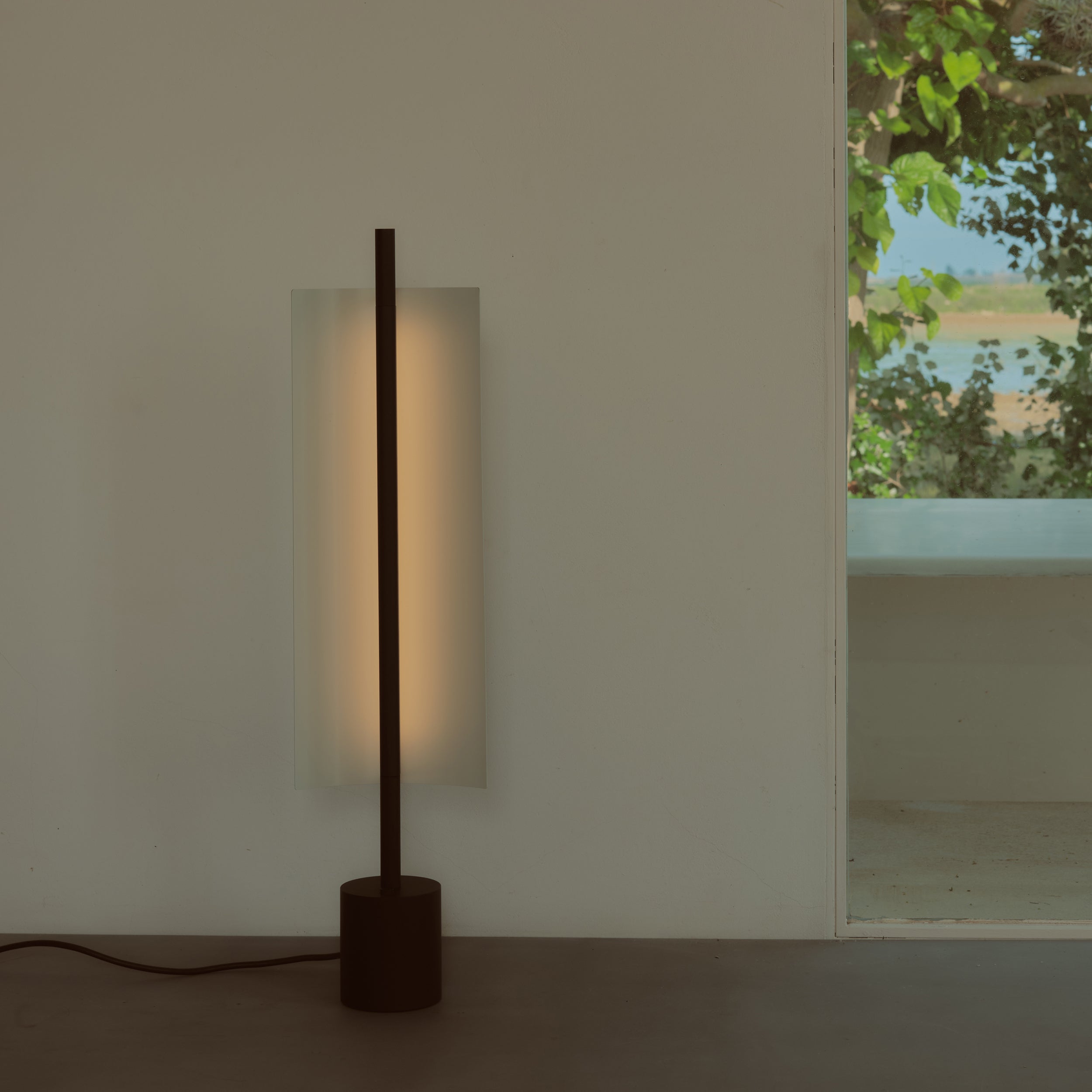 Lamina 45 Table Lamp