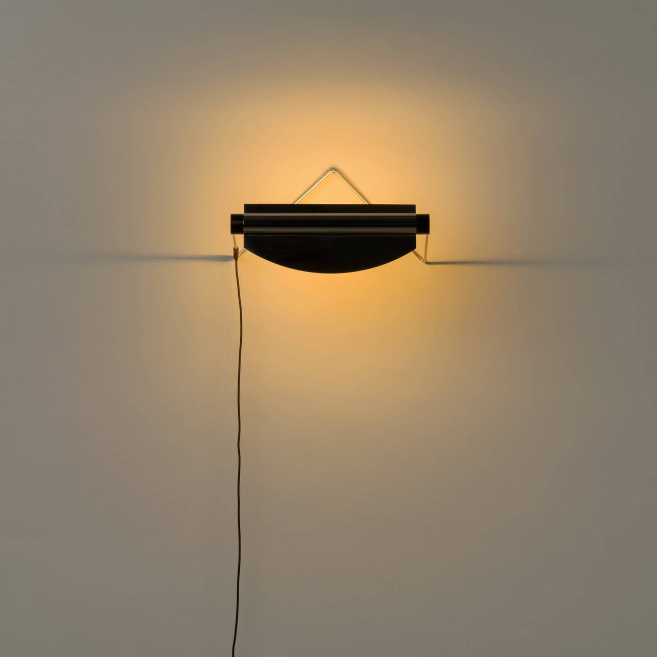 Lamparaprima Table Lamp