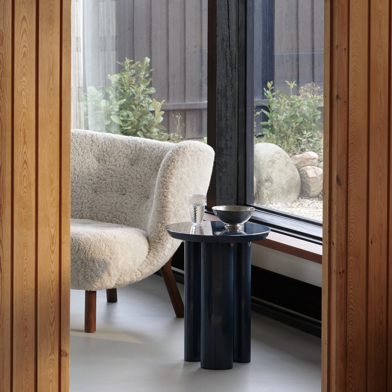 Little Petra Lounge Chair: VB1 + LS