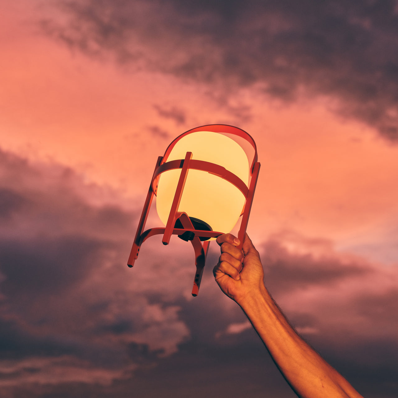 Cestita Alubat Table Lamp