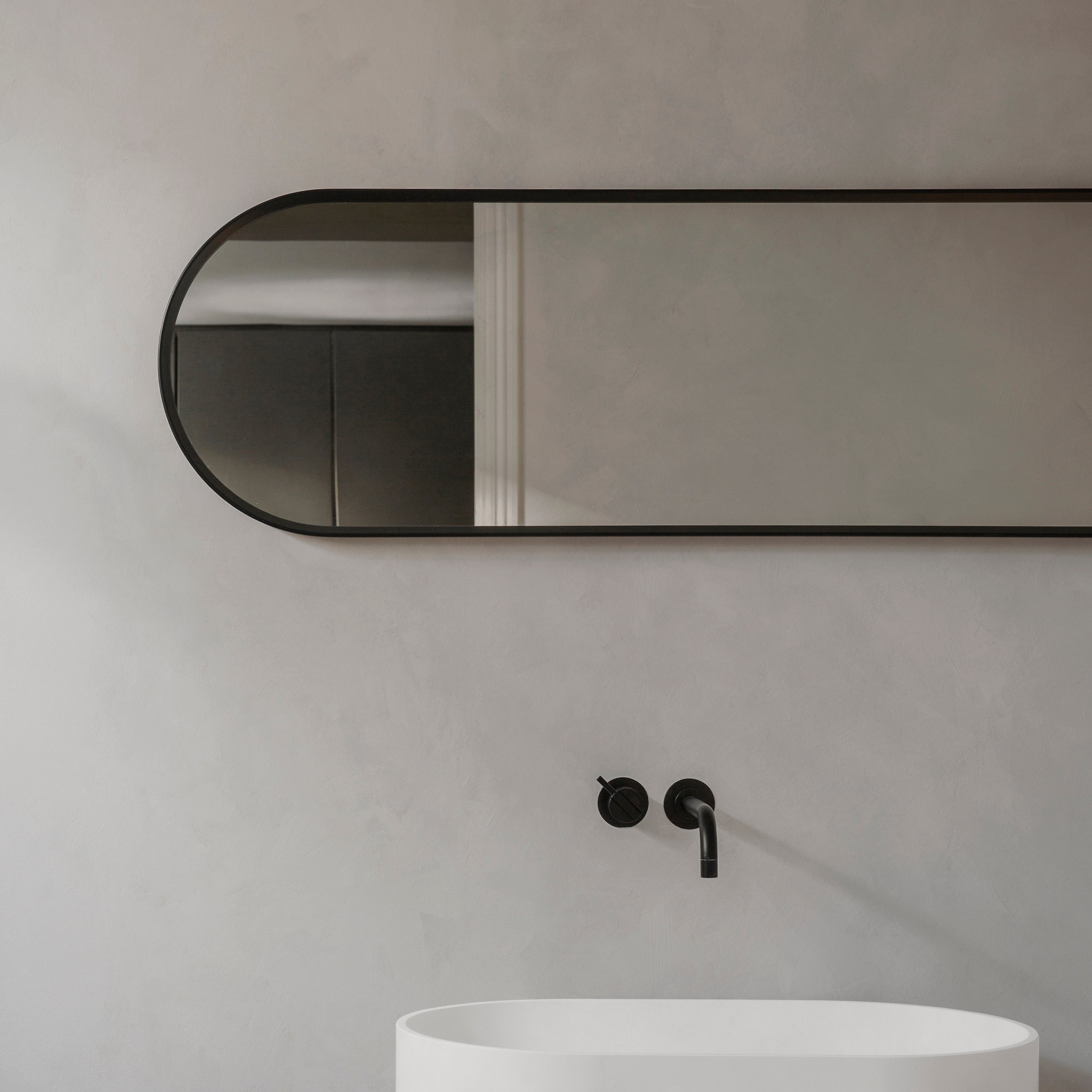 Norm Wall Mirror: Oval