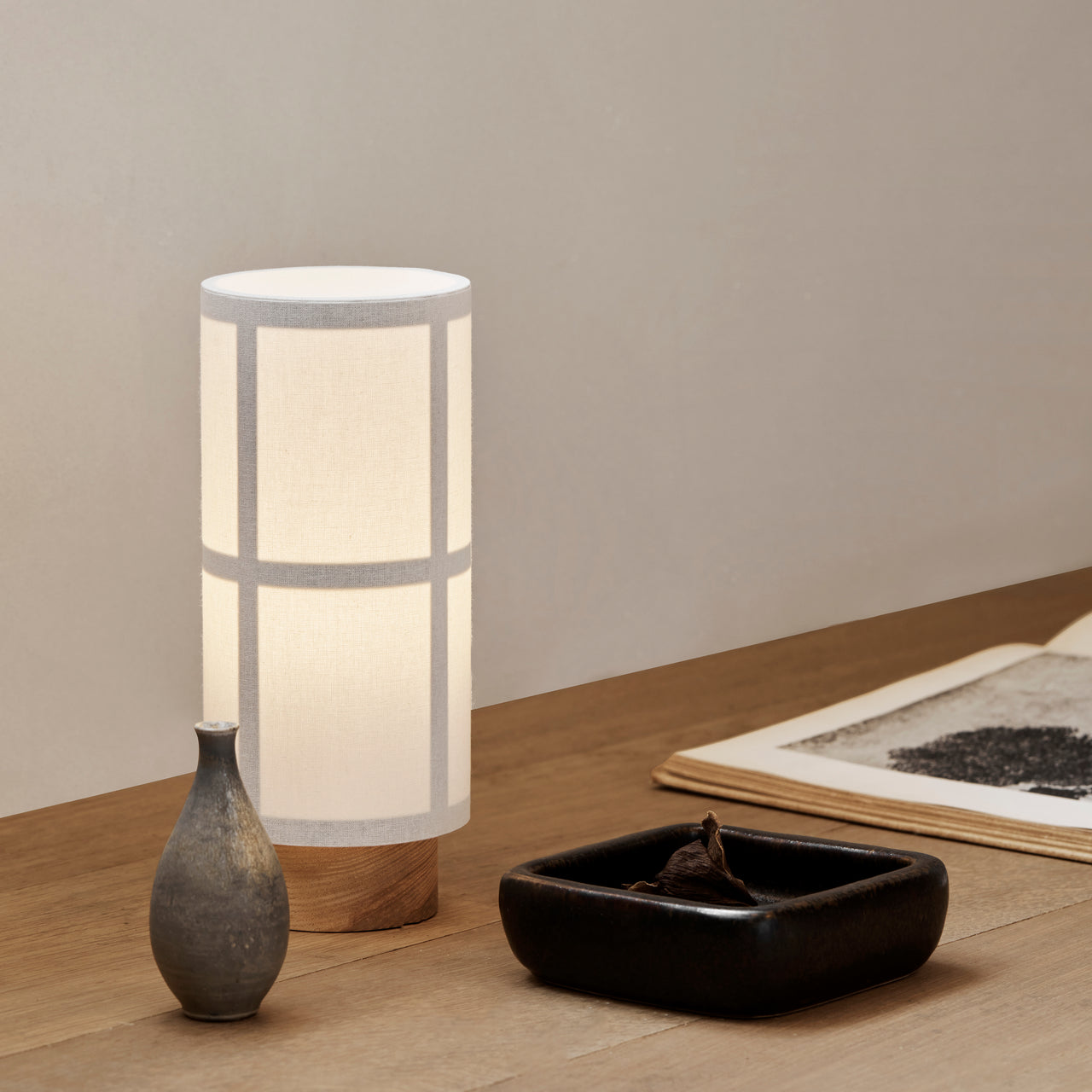 Hashira Portable Table Lamp