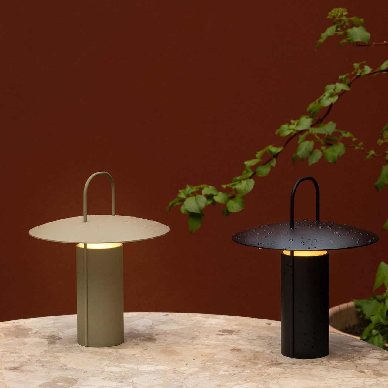 Ray Portable Table Lamp