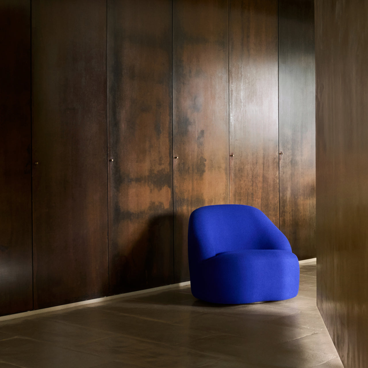 Margas Lounge Chair: LC2 + LS