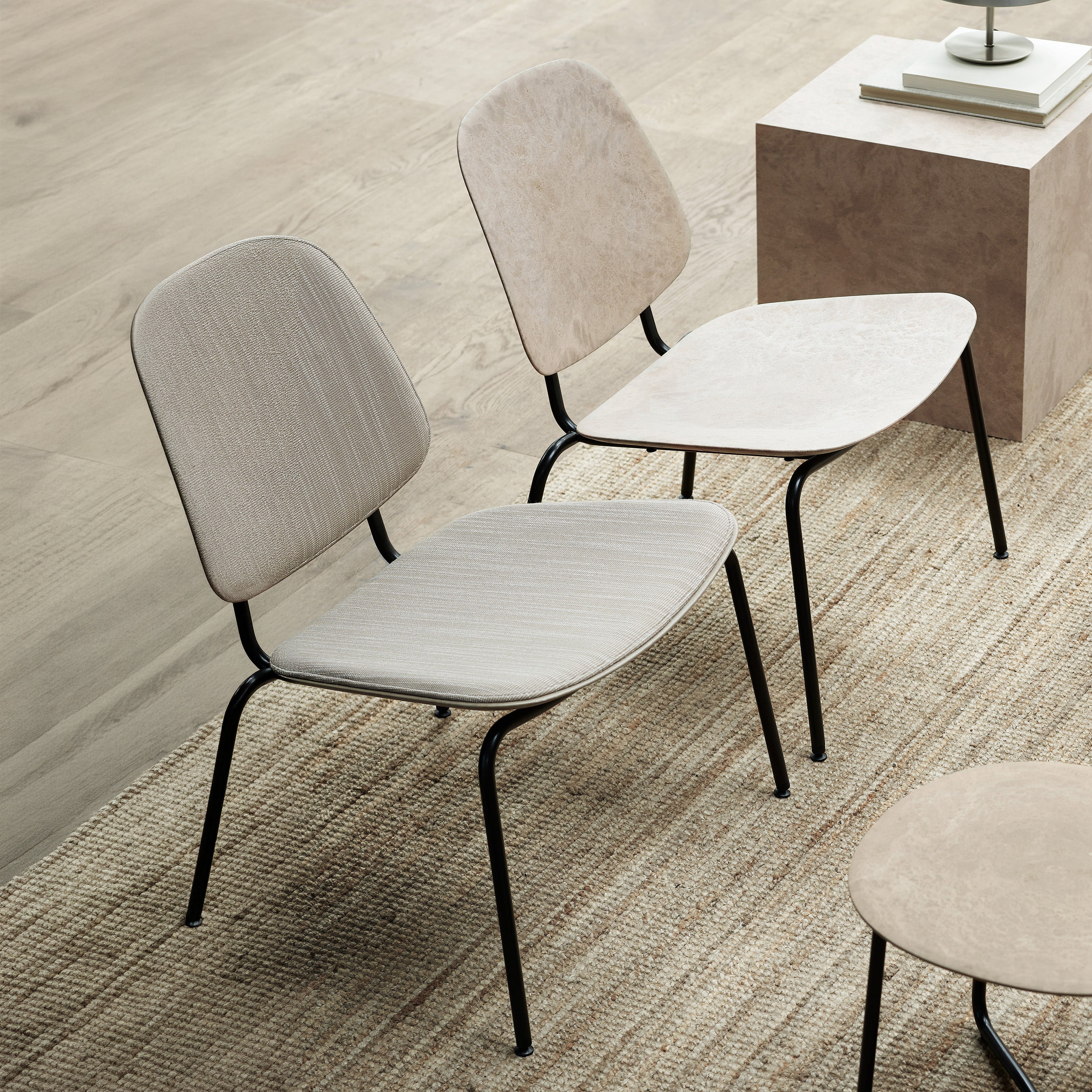 Compound Lounge Chair: Front Upholstered