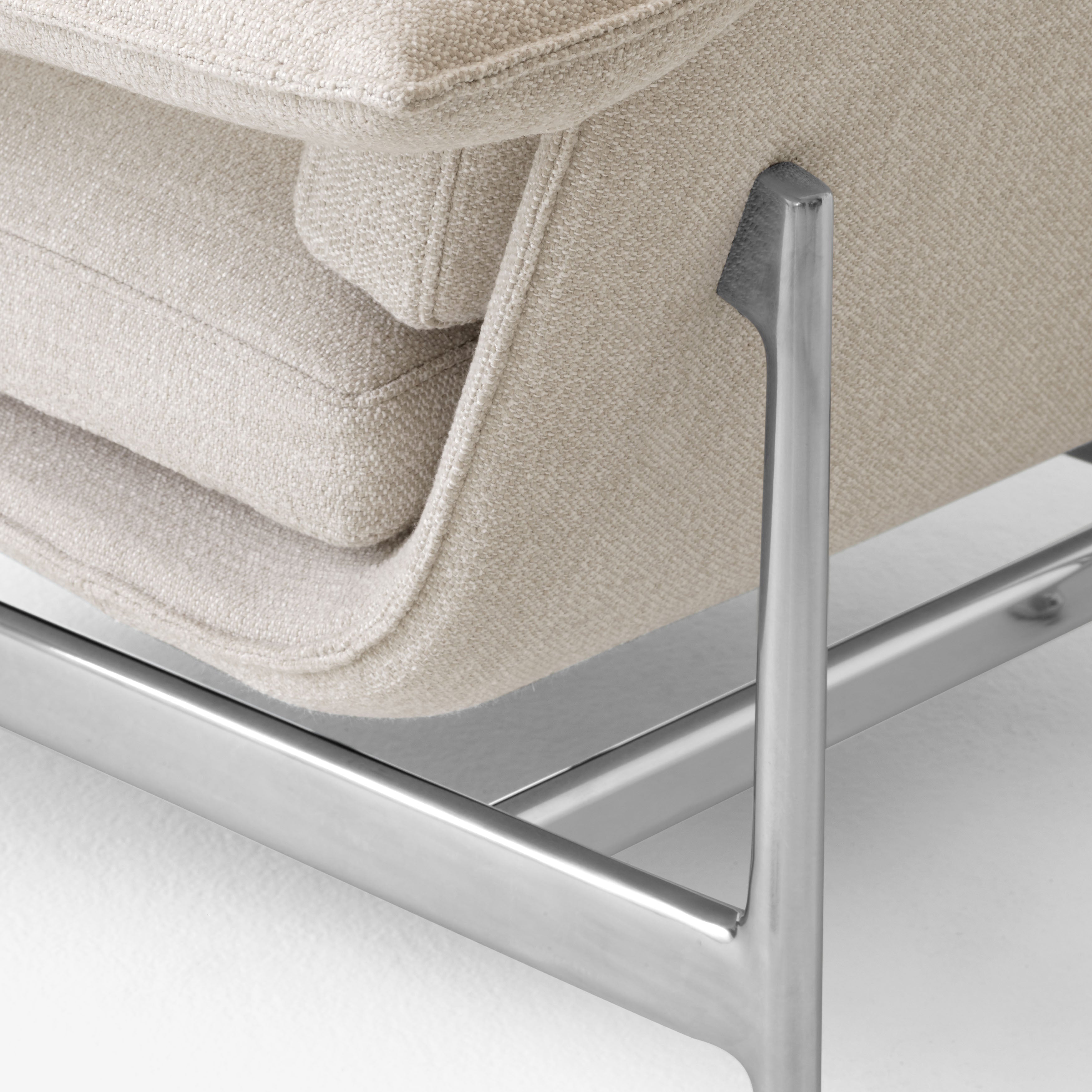 Meantime AV29 Lounge Chair