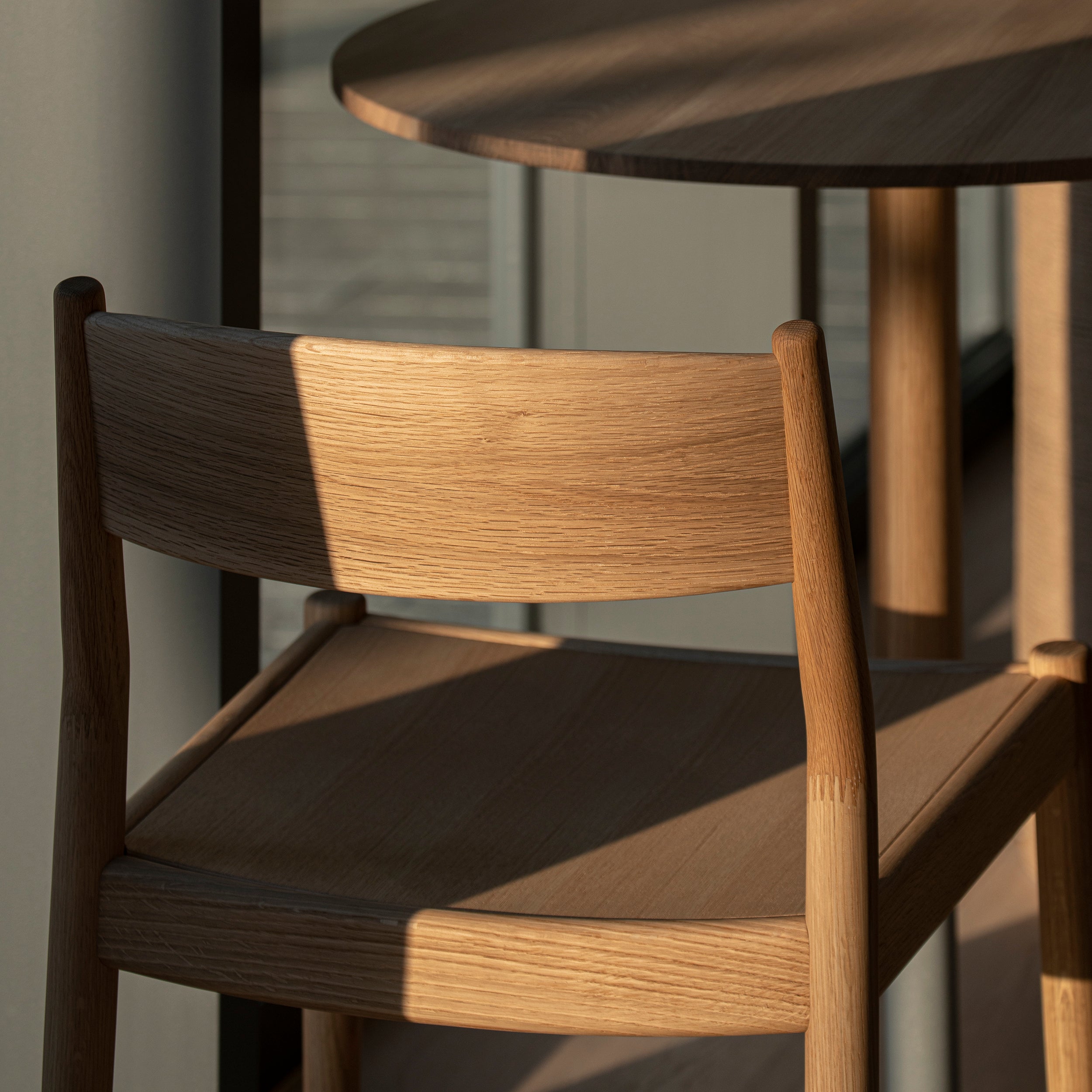 Minatomirai Cafe Chair N-DC03: DI