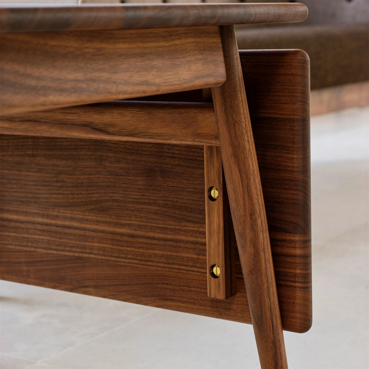 ND55 Coffee Table