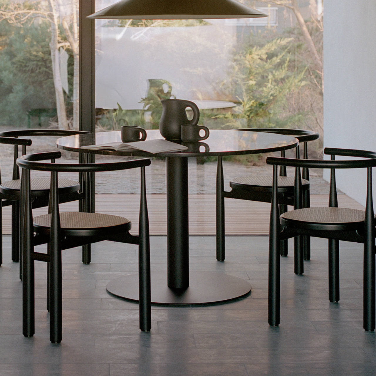 Florence Column Round Table: Marble Top