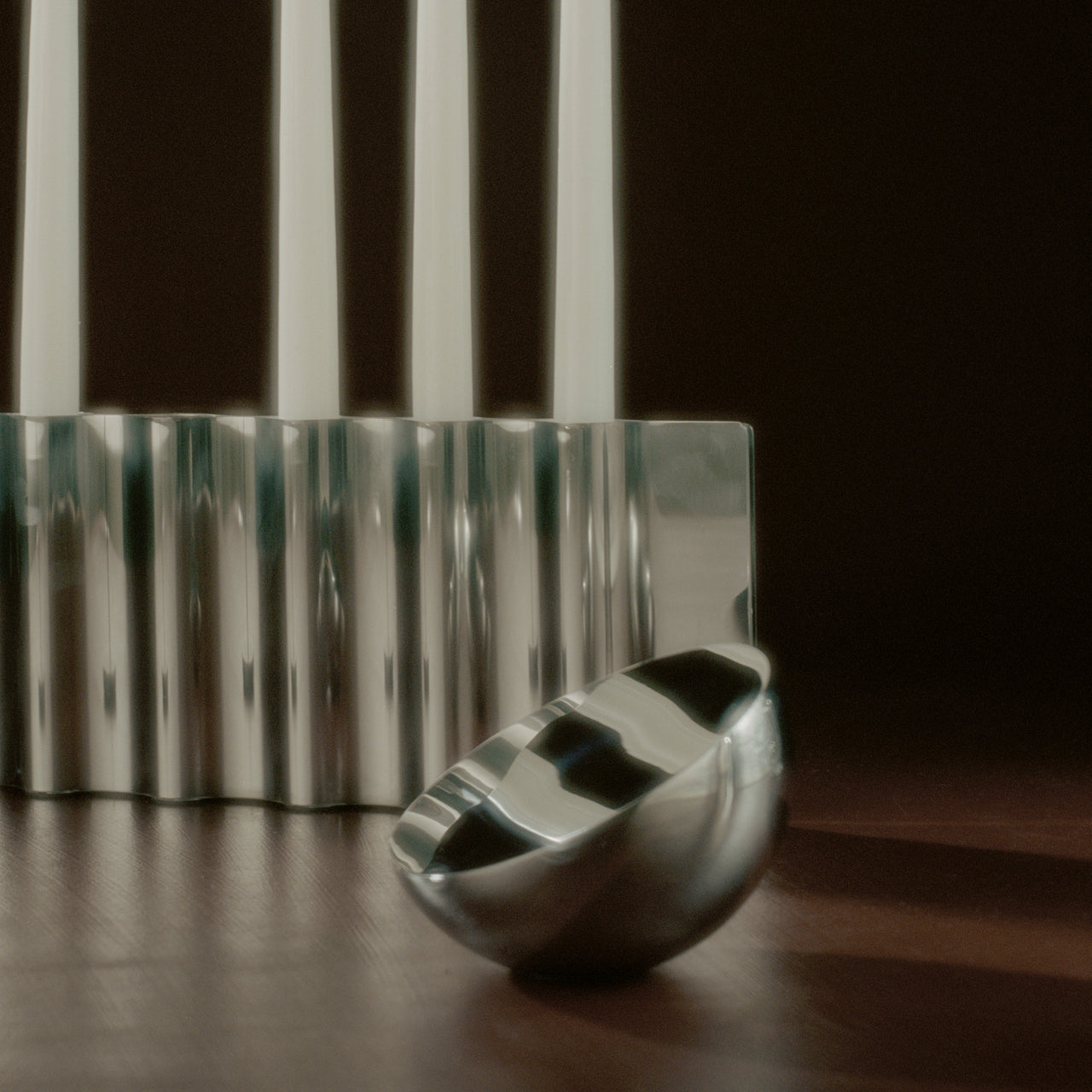 Aura Table Mirror