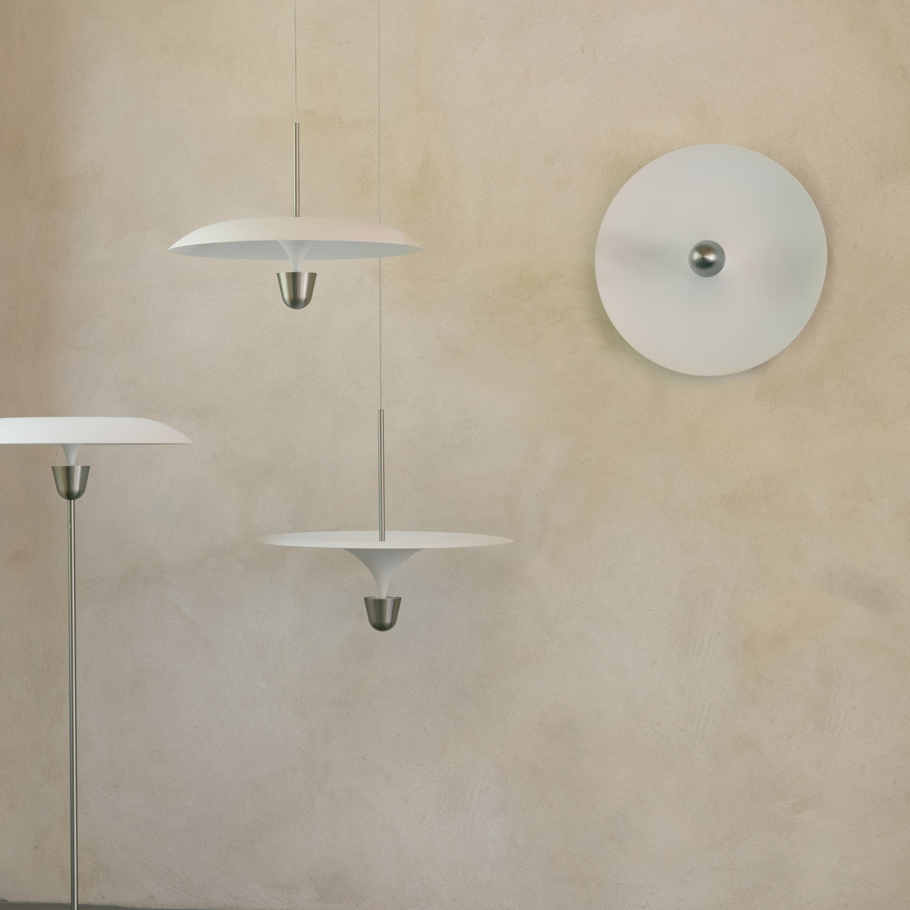 Kantarell Wall + Ceiling Lamp