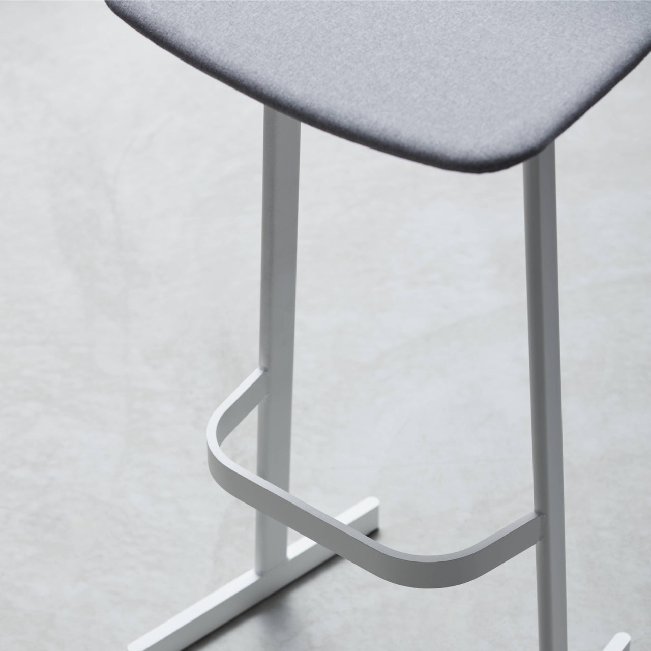 XT Bar + Counter Stool