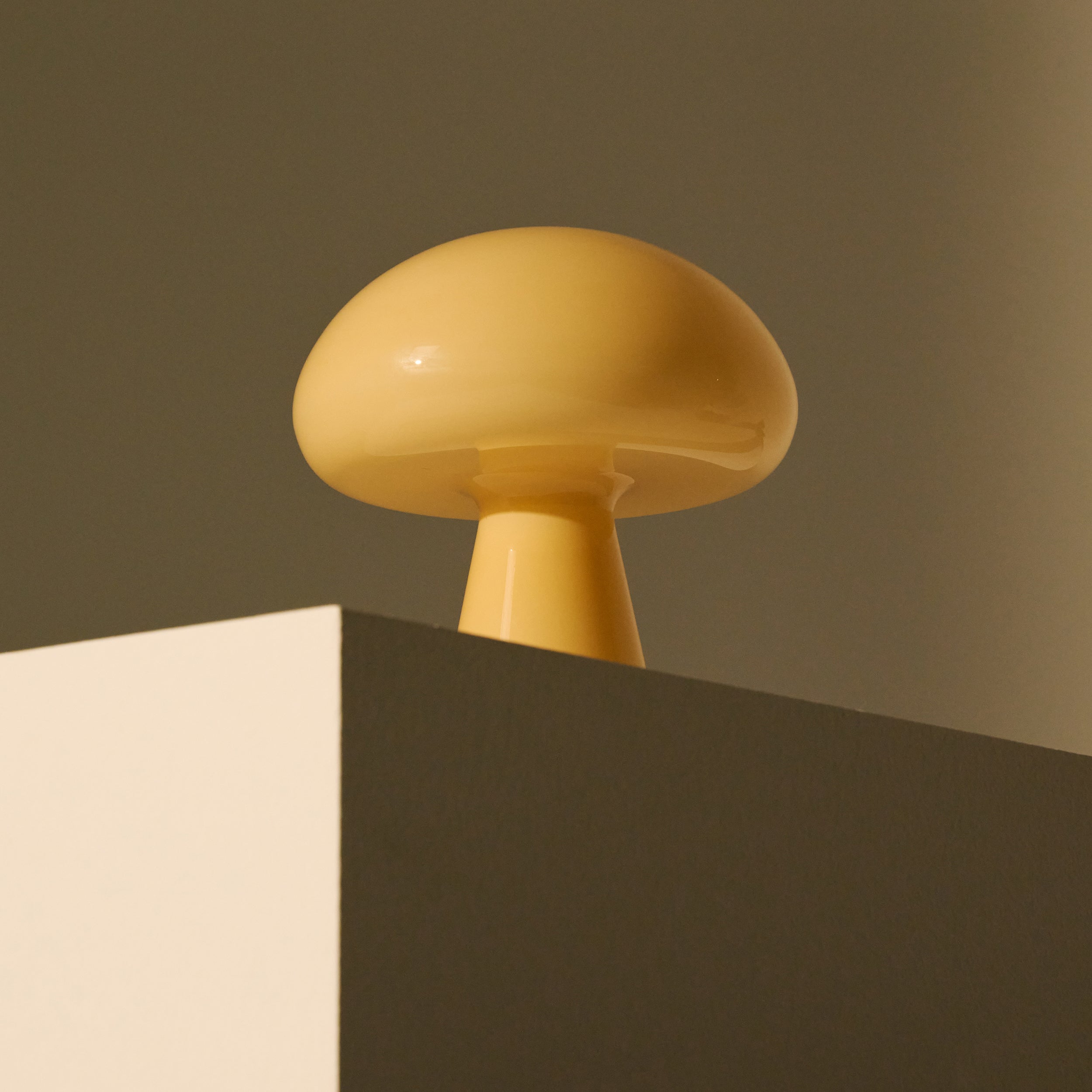 Obello Portable Lamp