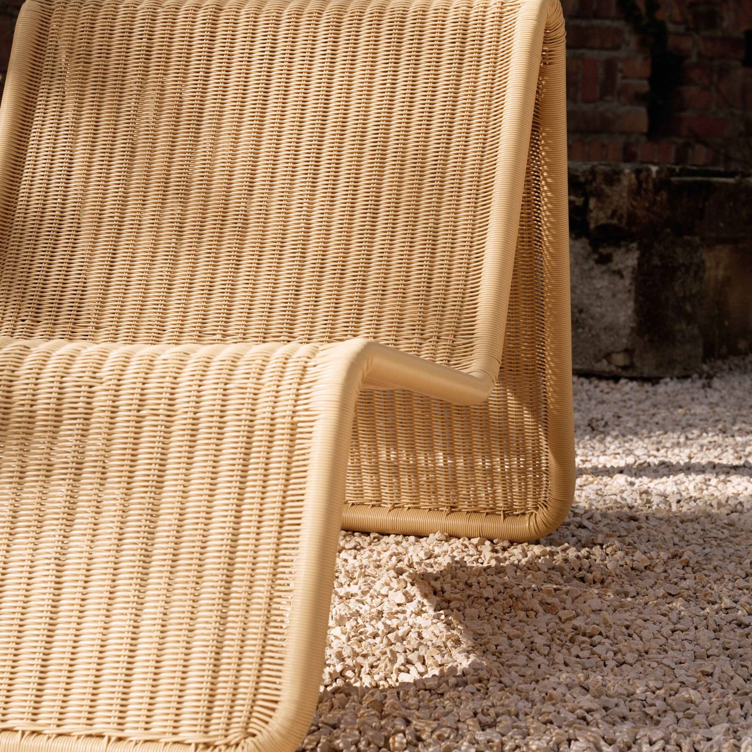 P3 Lounge Chair: Outdoor + DI