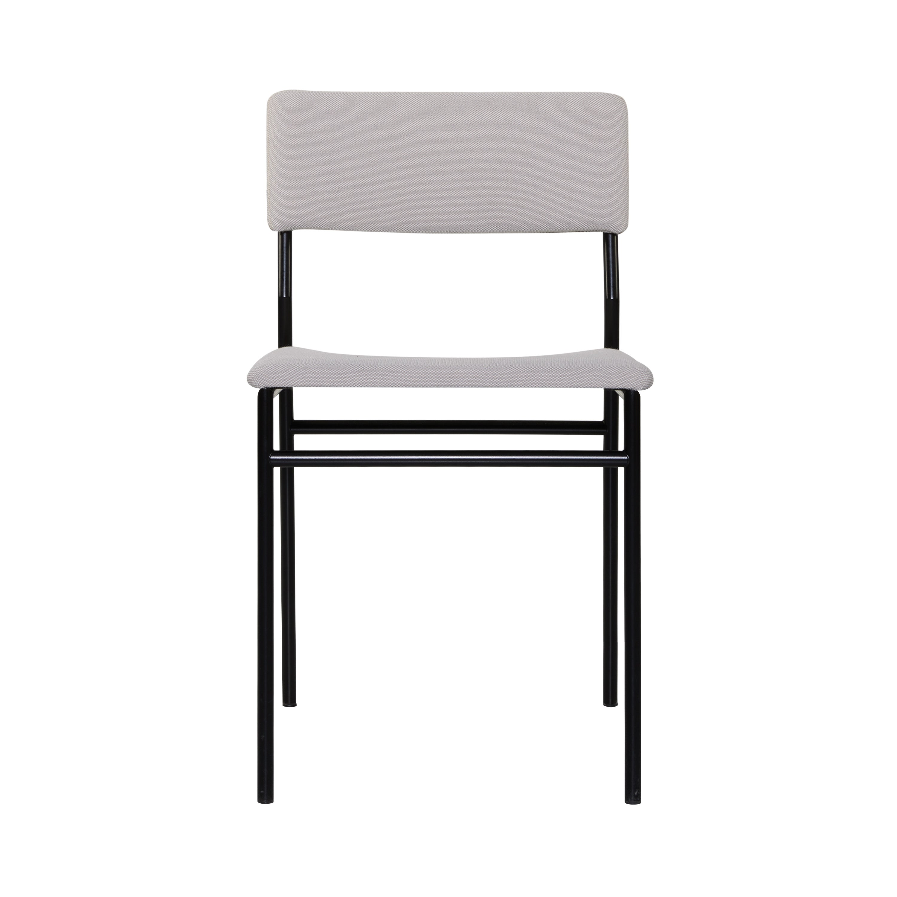 SE07 Dining Chair: Black + Steelcut Trio 3 205