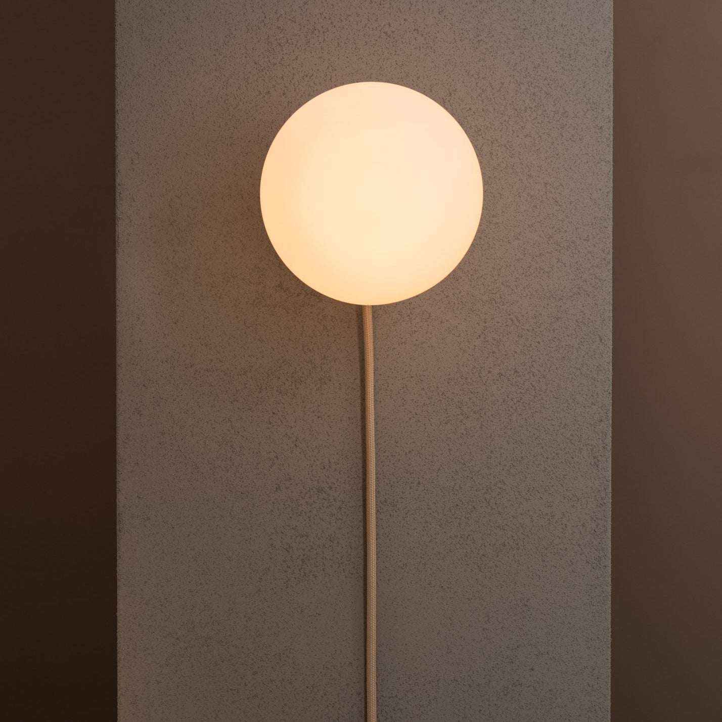 Parc 01 Table Lamp: Footswitch