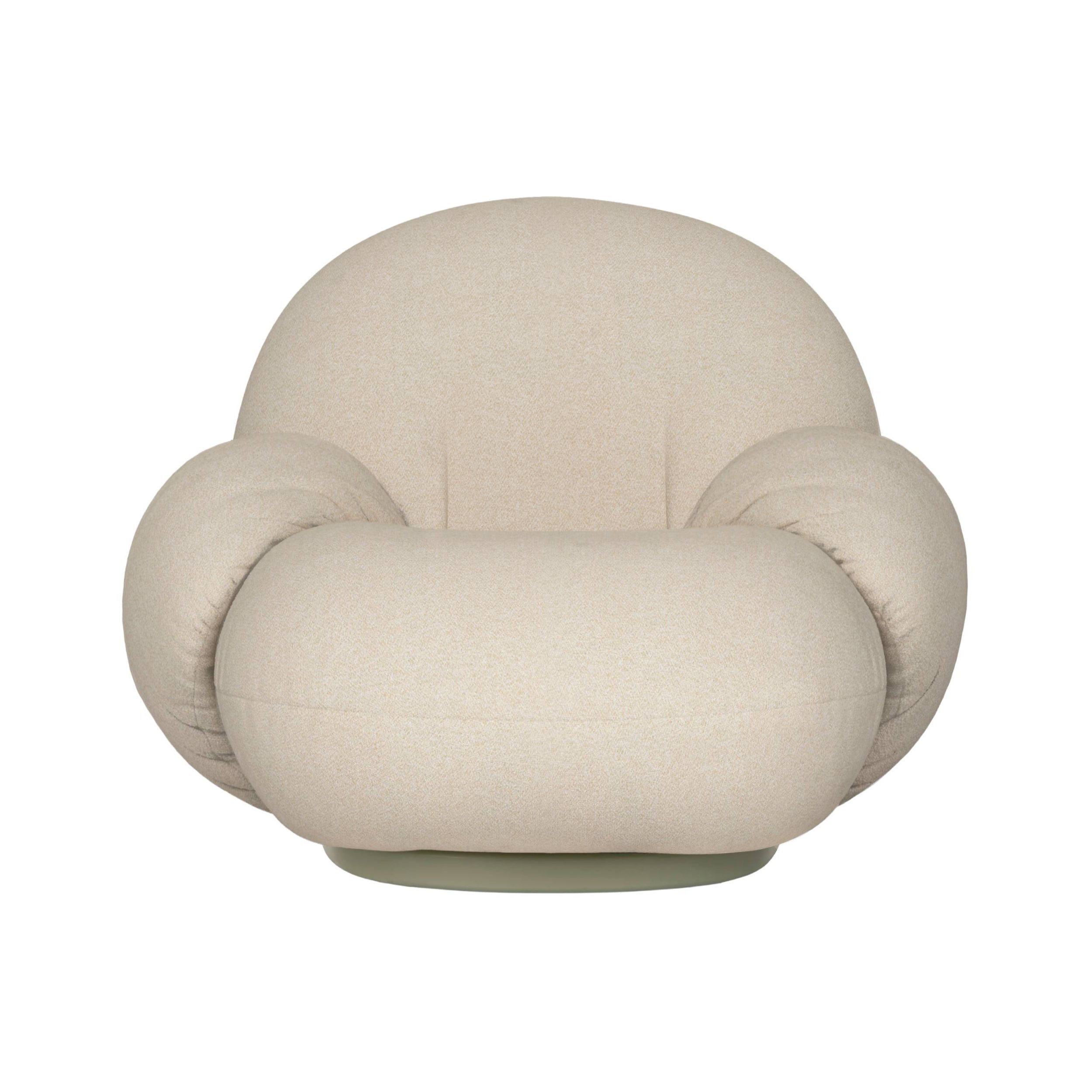 Pacha Outdoor Lounge Chair with Armrest: Swivel Base