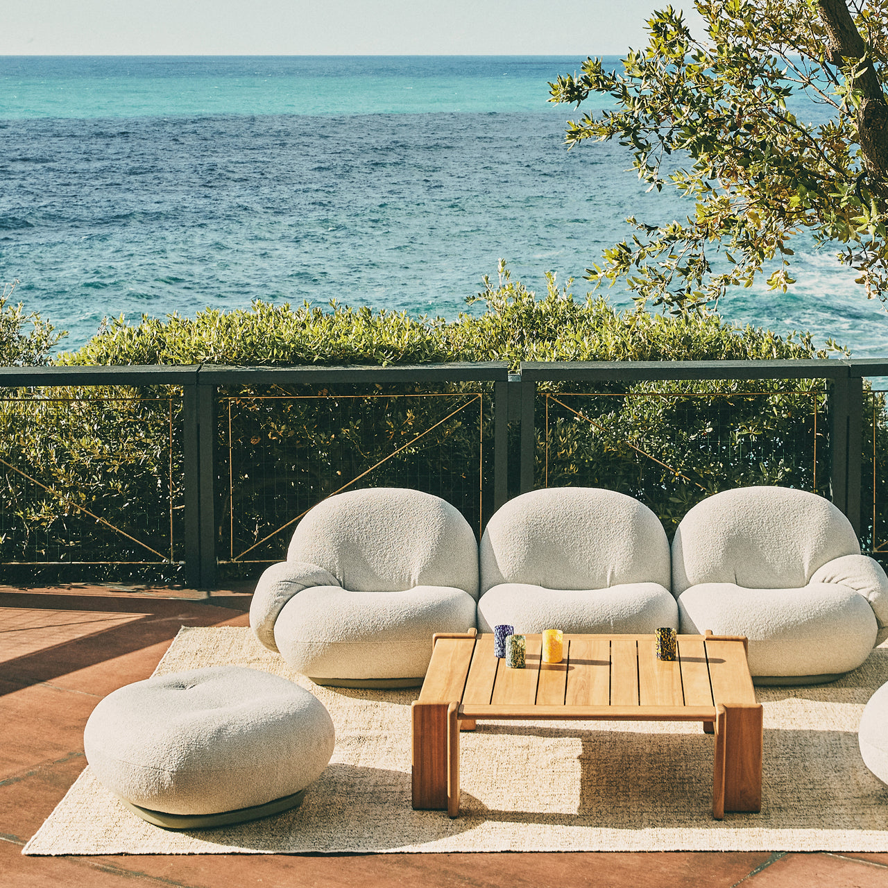 Pacha Outdoor Ottoman: Swivel Base + LS