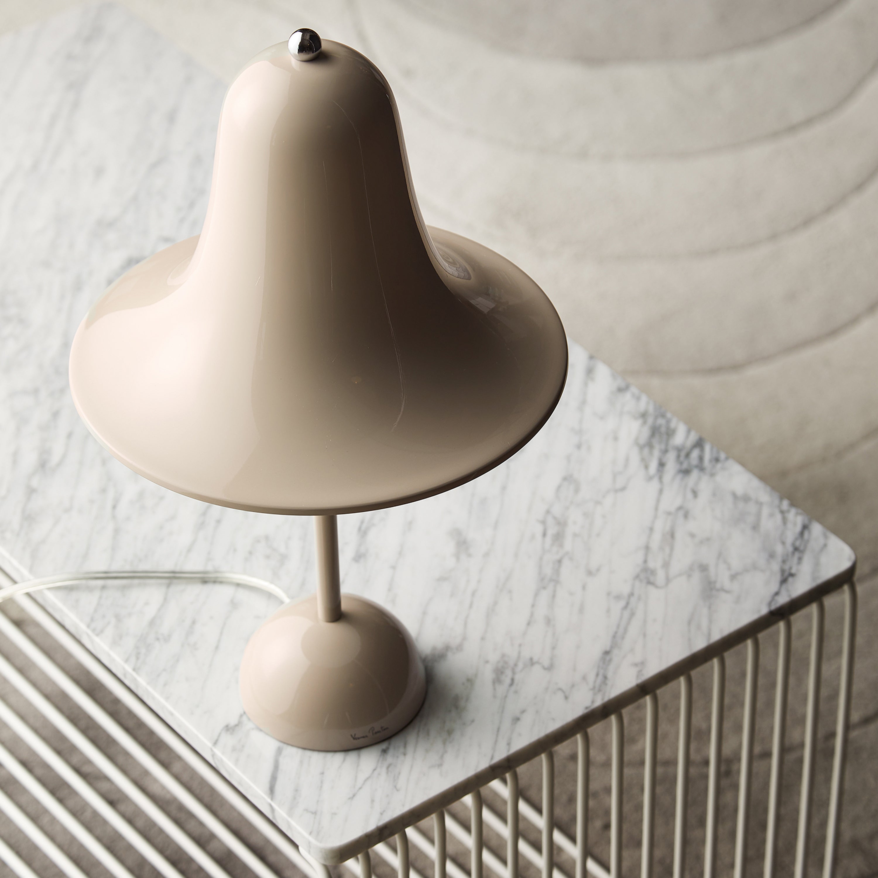 Pantop Table Lamp