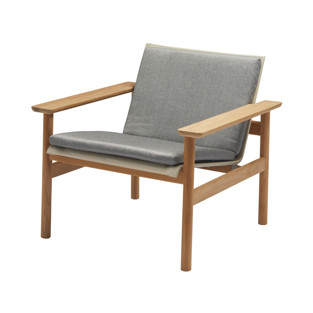 Pelagus Lounge Chair: With Ash Cushion