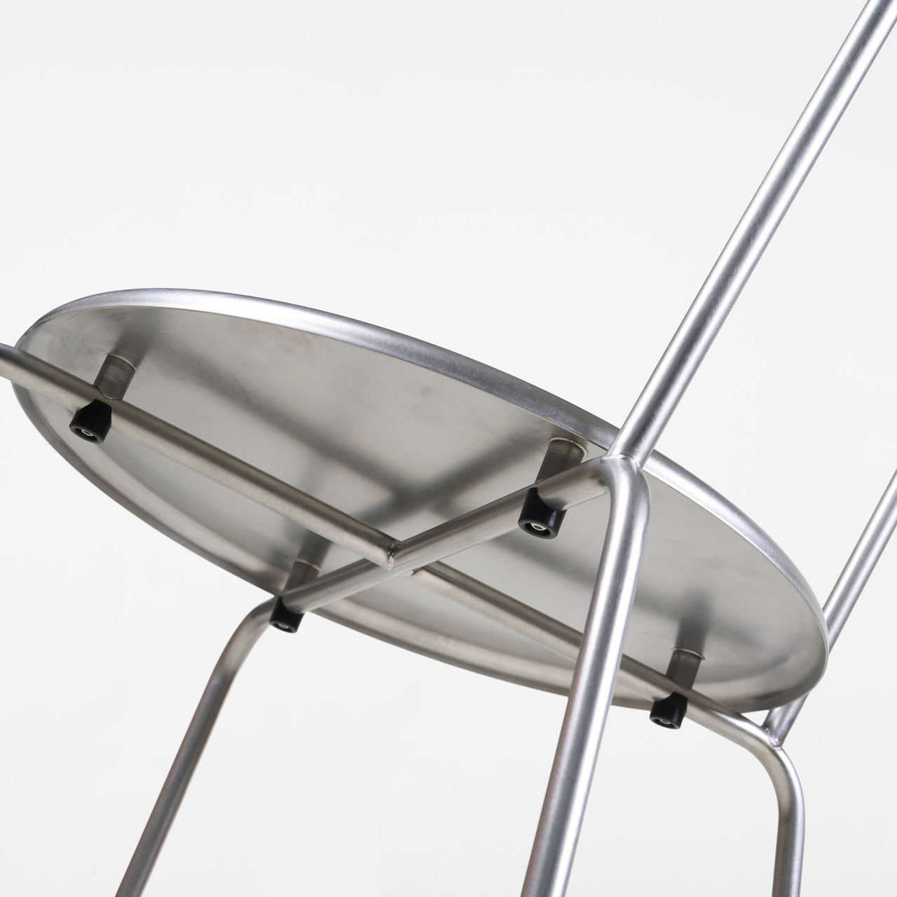 Petit Rond Chair: Stacking + DI