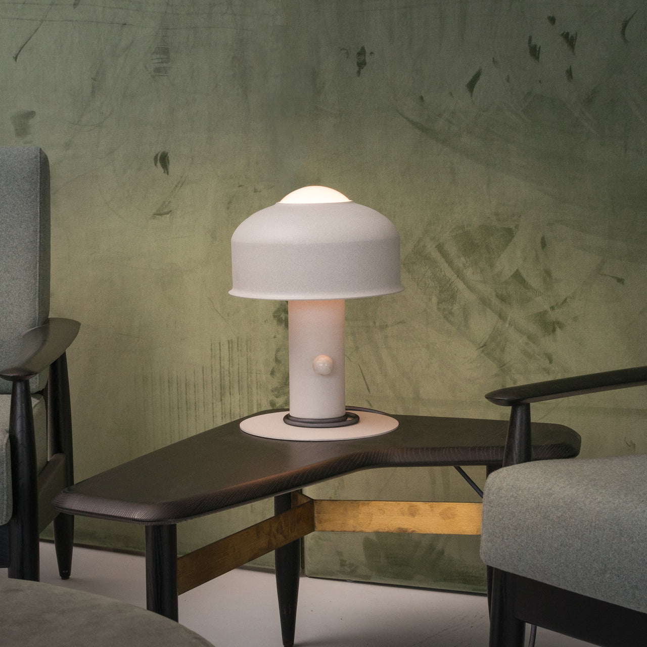 Pivot Table Lamp: LS