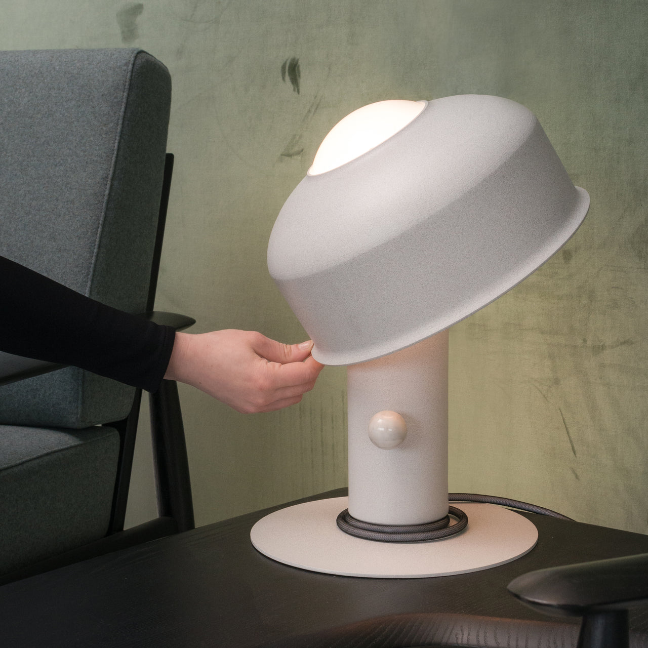 Pivot Table Lamp: LS