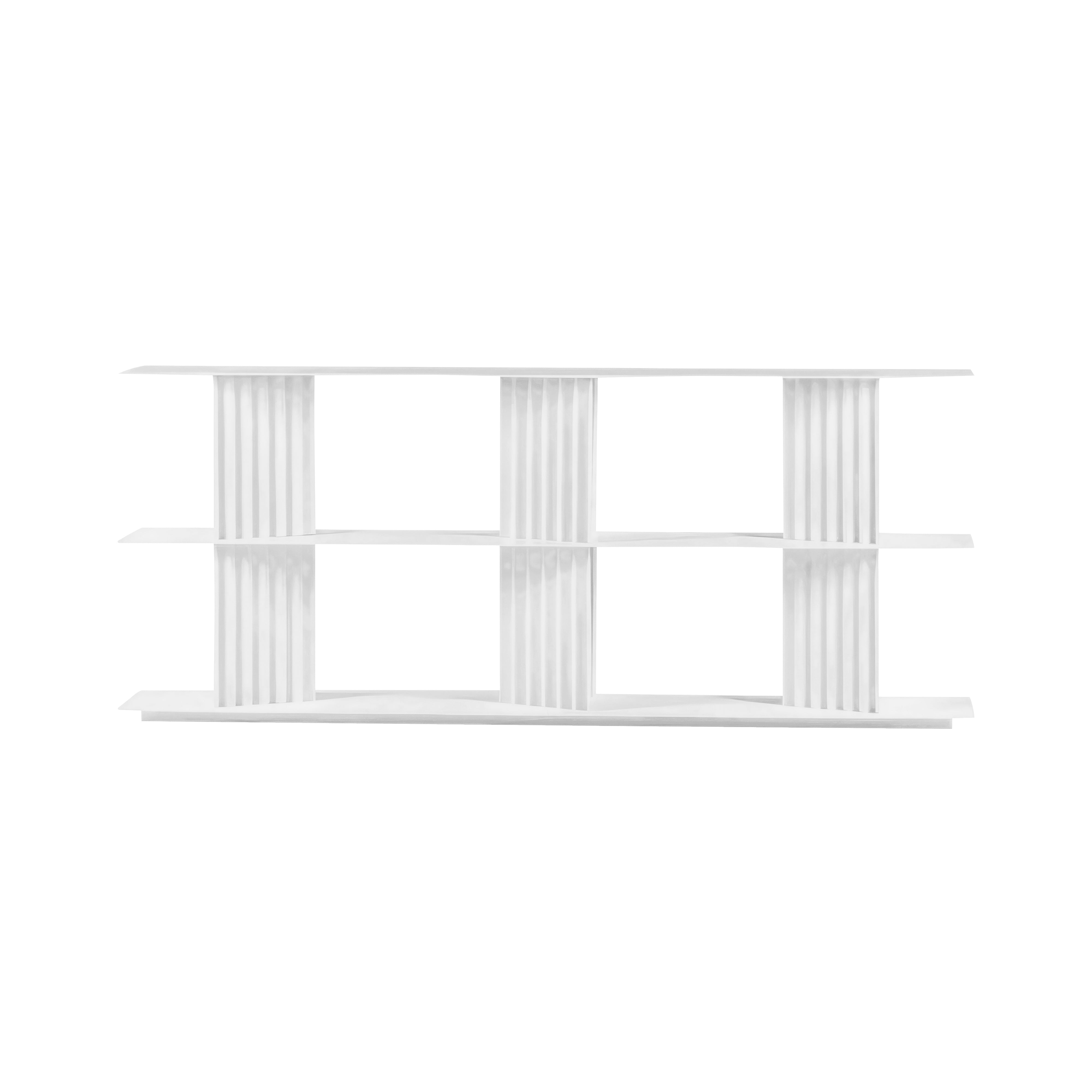 Plec Shelving: Medium + Low + Traffic White