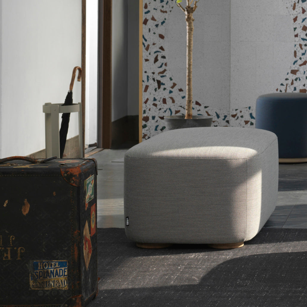 Polar Lounge Bench: LS