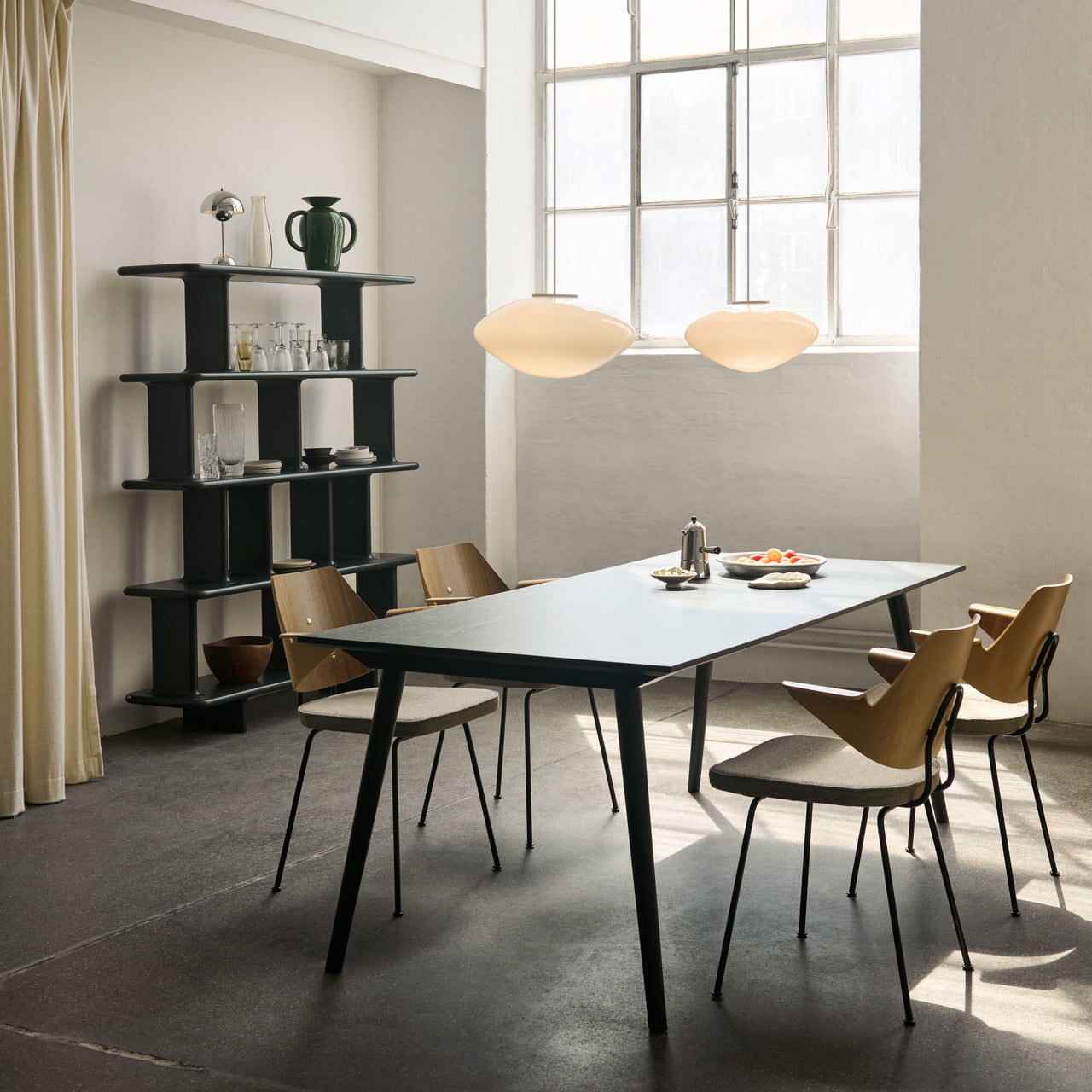 RFH Armchair RD7: Seat Upholstered + LS