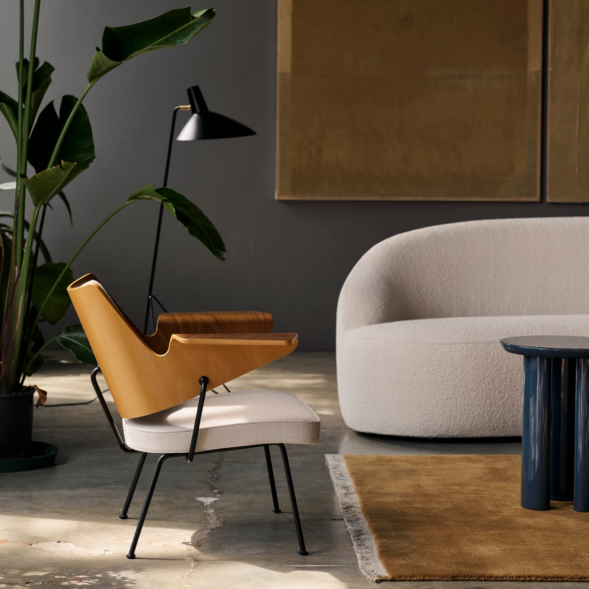 RFH Armchair RD8: Seat + Backrest Upholstered + DI