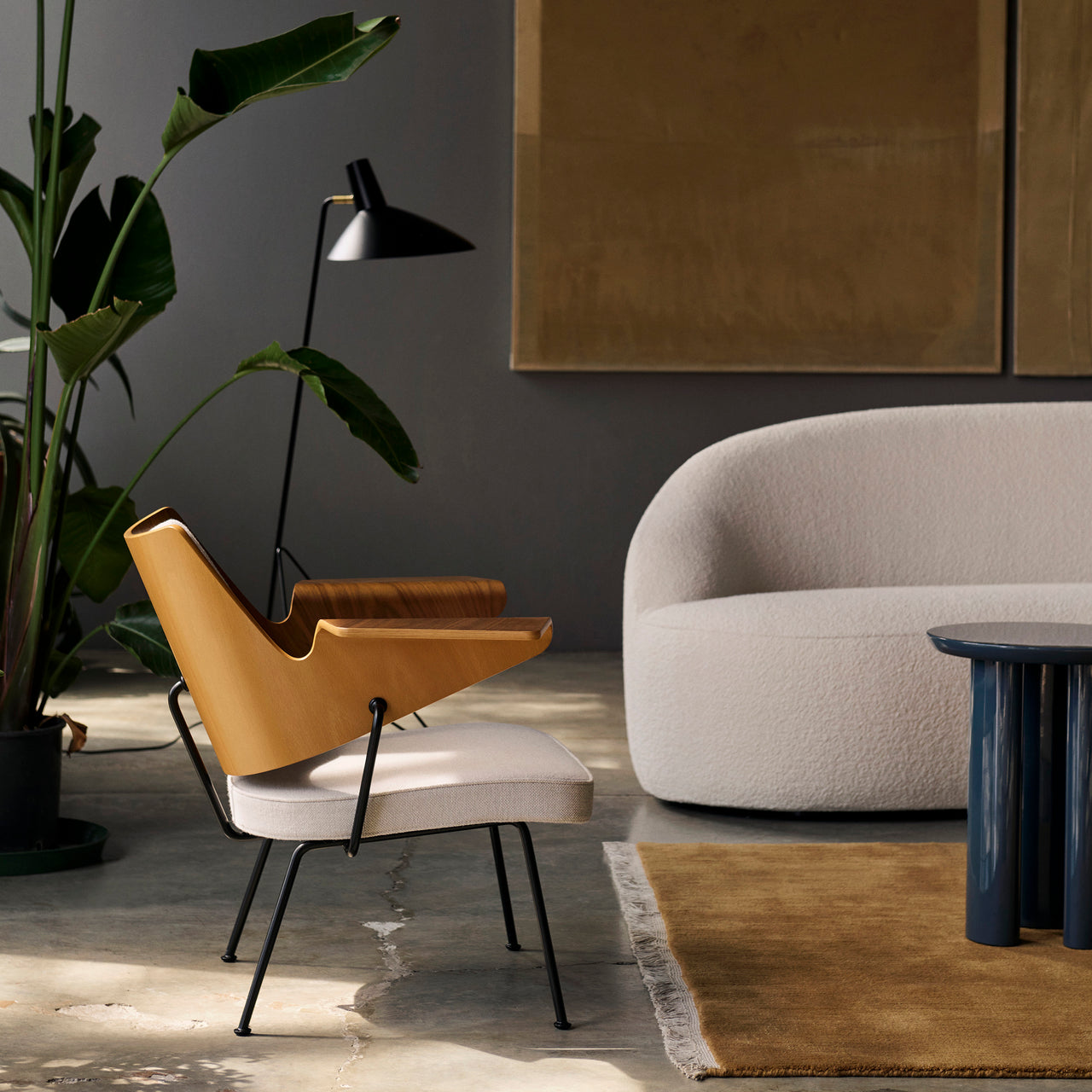 RFH Armchair RD8: Seat + Backrest Upholstered + DI