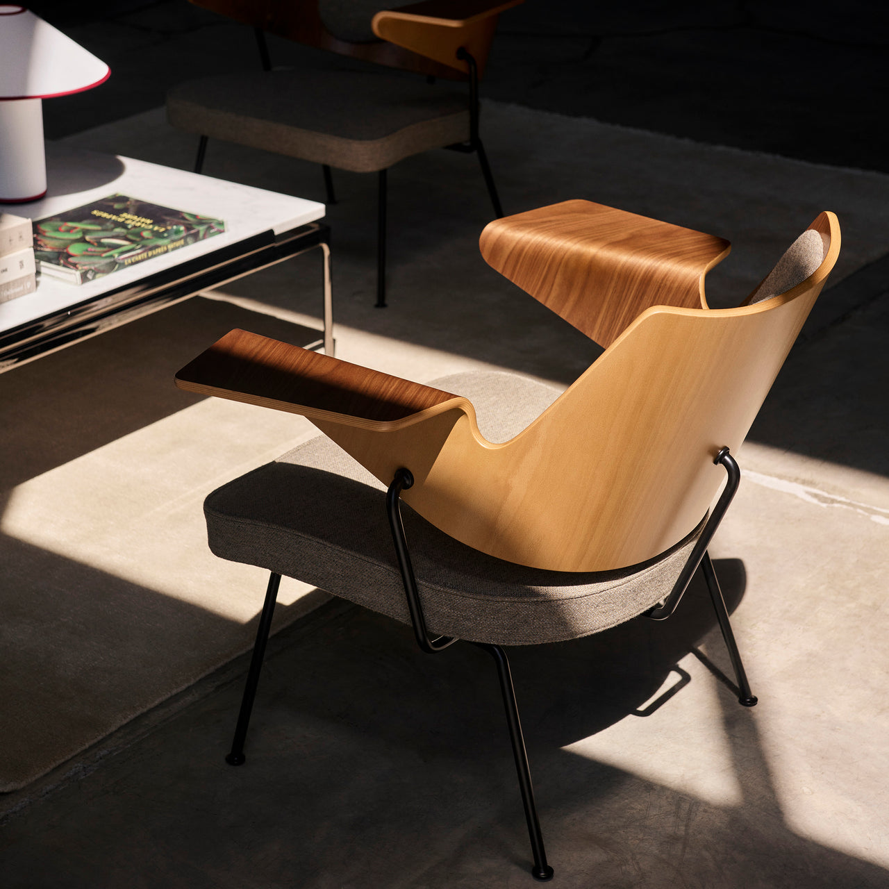 RFH Armchair RD8: Seat + Backrest Upholstered + LS