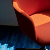 Rely Armchair: HW46 + DI