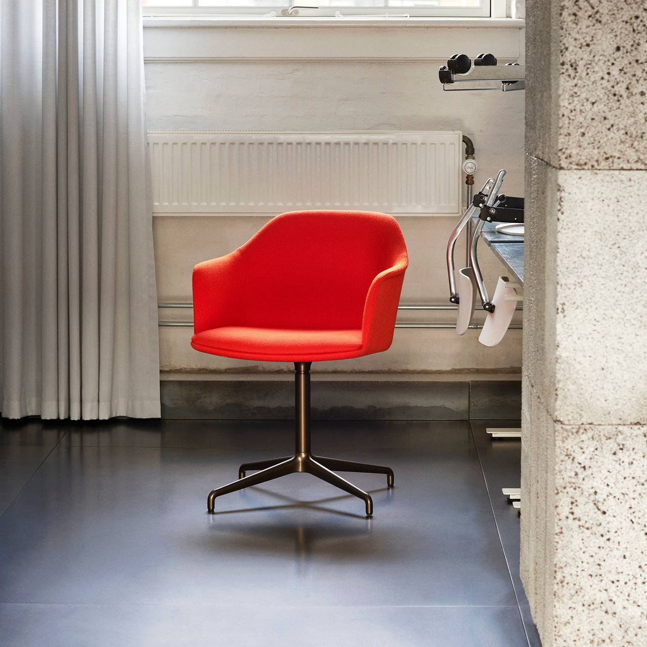 Rely Armchair: HW46 + LS