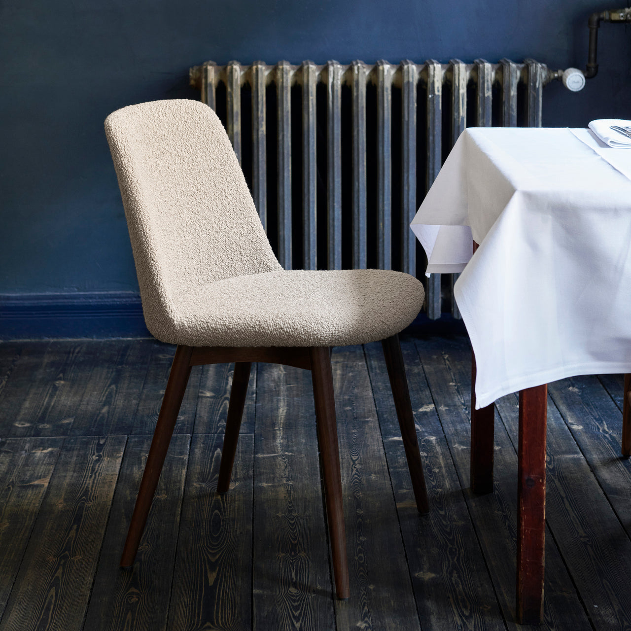 Rely Side Chair: HW73 + LS