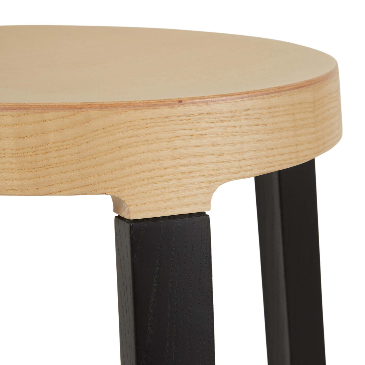 Step Bar + Counter Stool