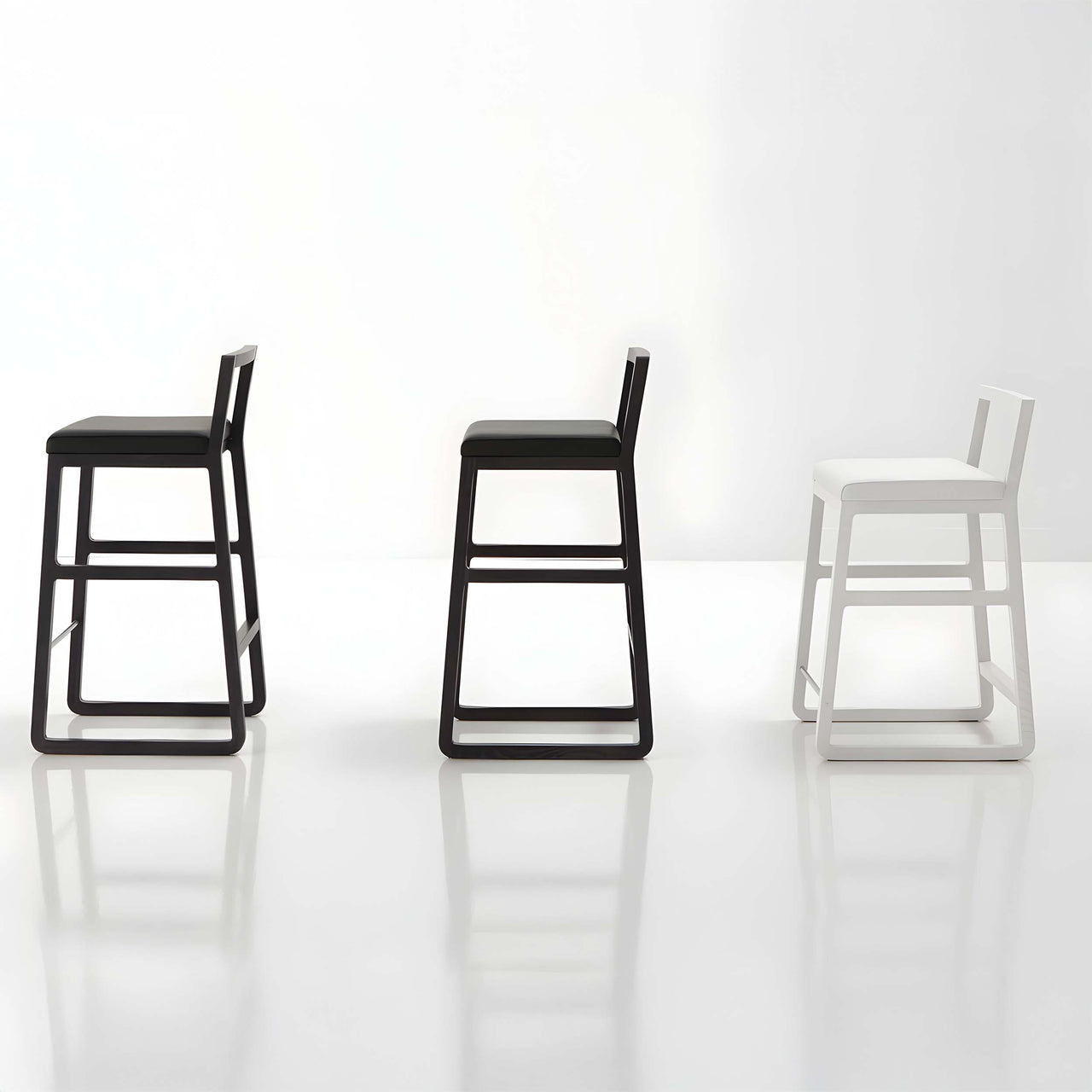 Midori Bar + Counter Stool