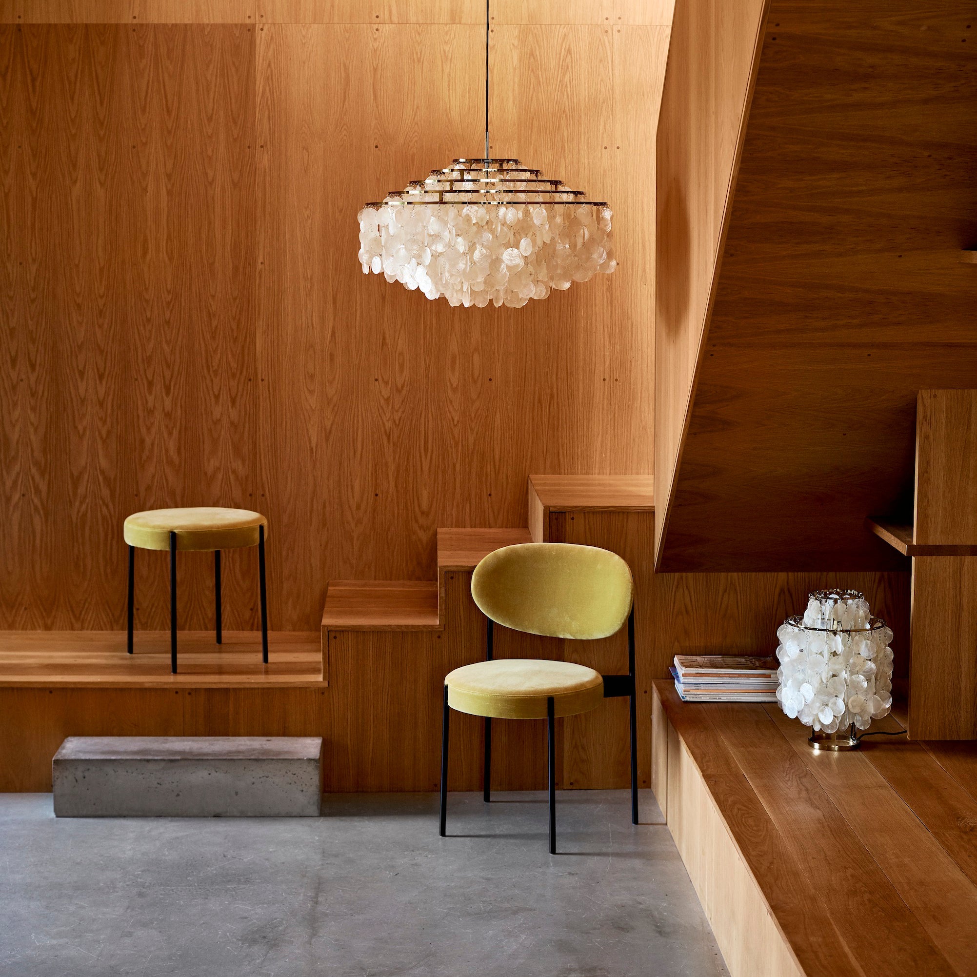 Series 430 Chair: Stacking