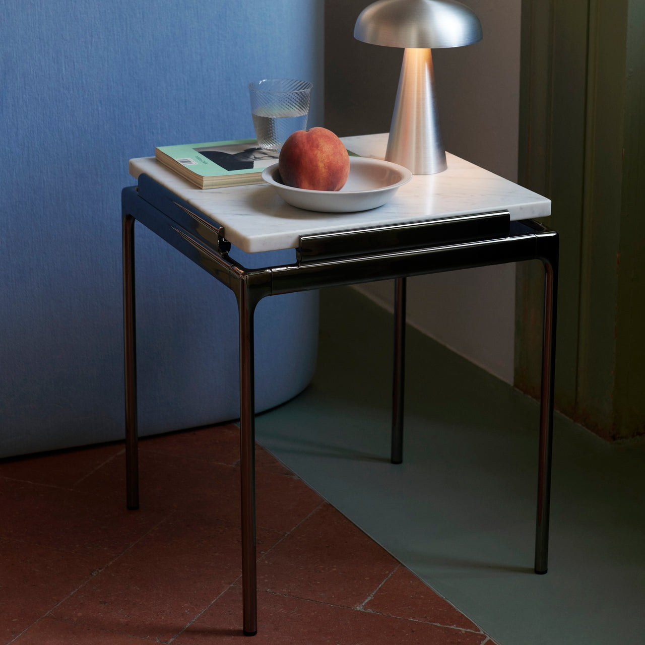 Sett Side Table LN11: Marble + LS