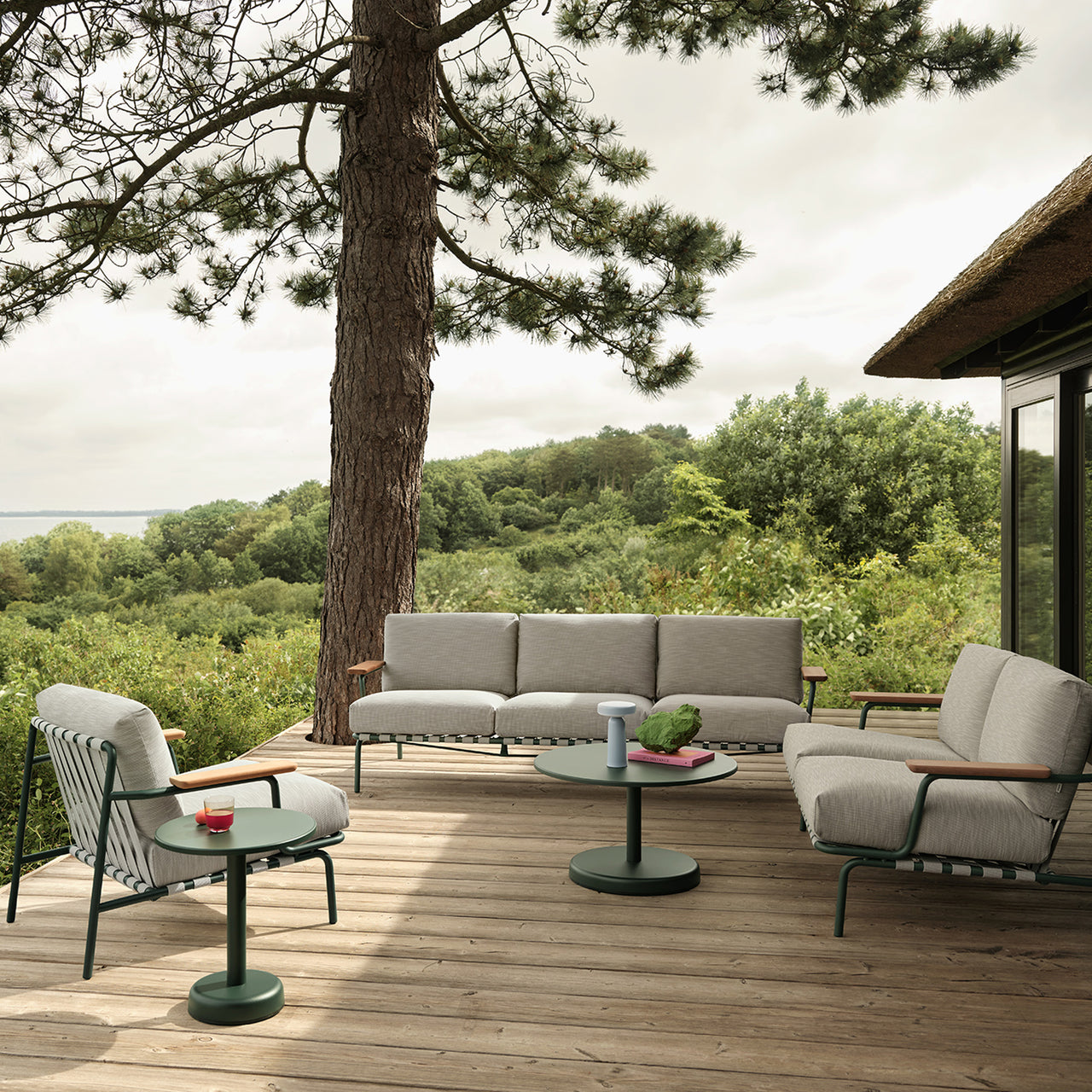 Settle Sofa: 3 Seater + LS