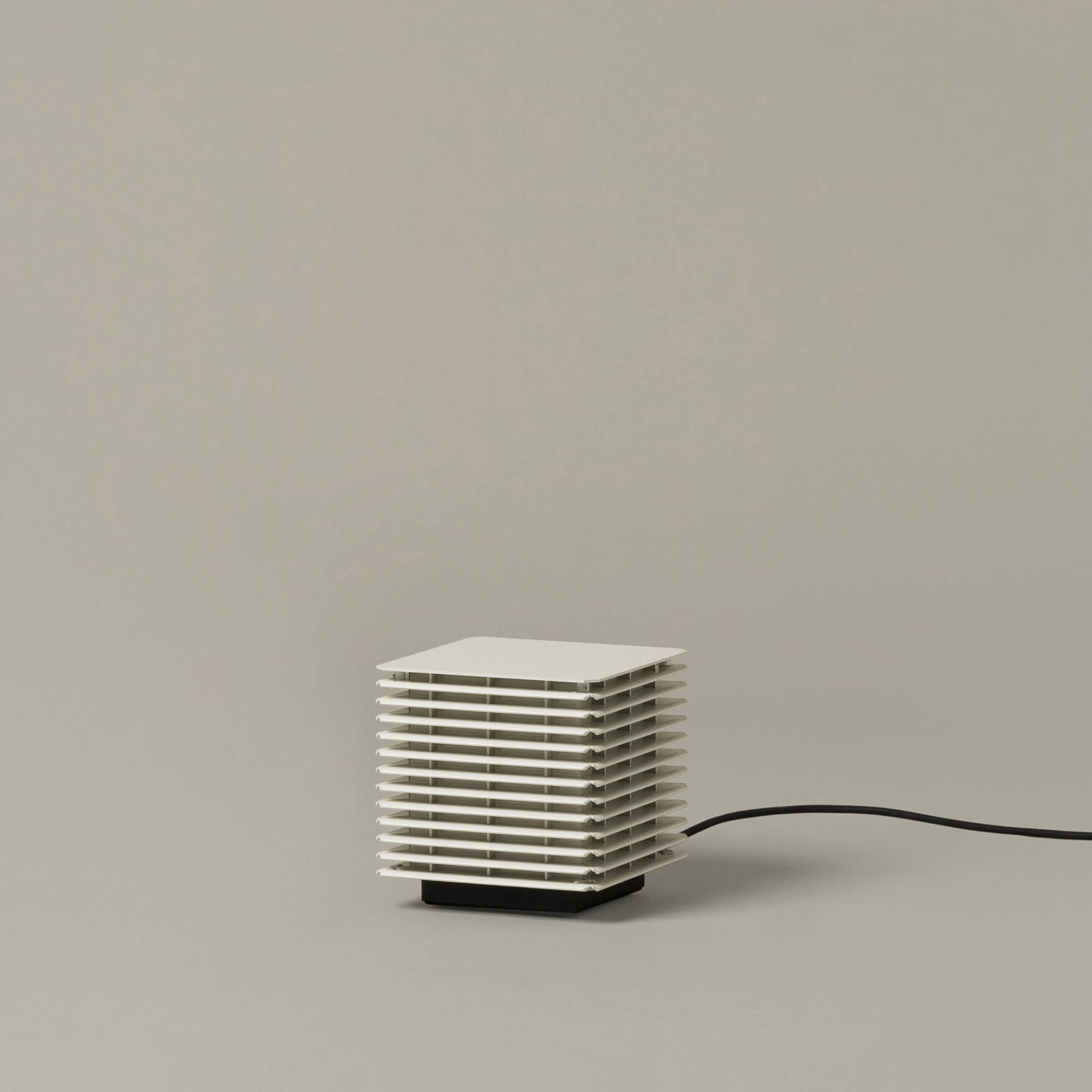 Shiro Table Lamp