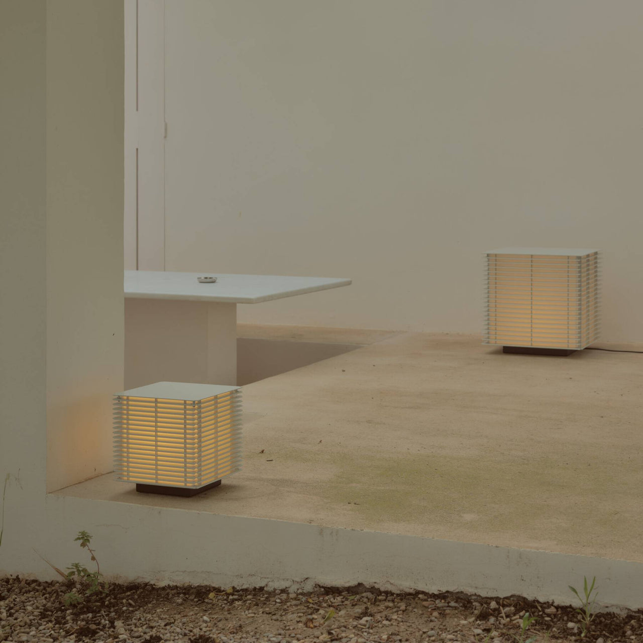 Shiro Portable Table Lamp