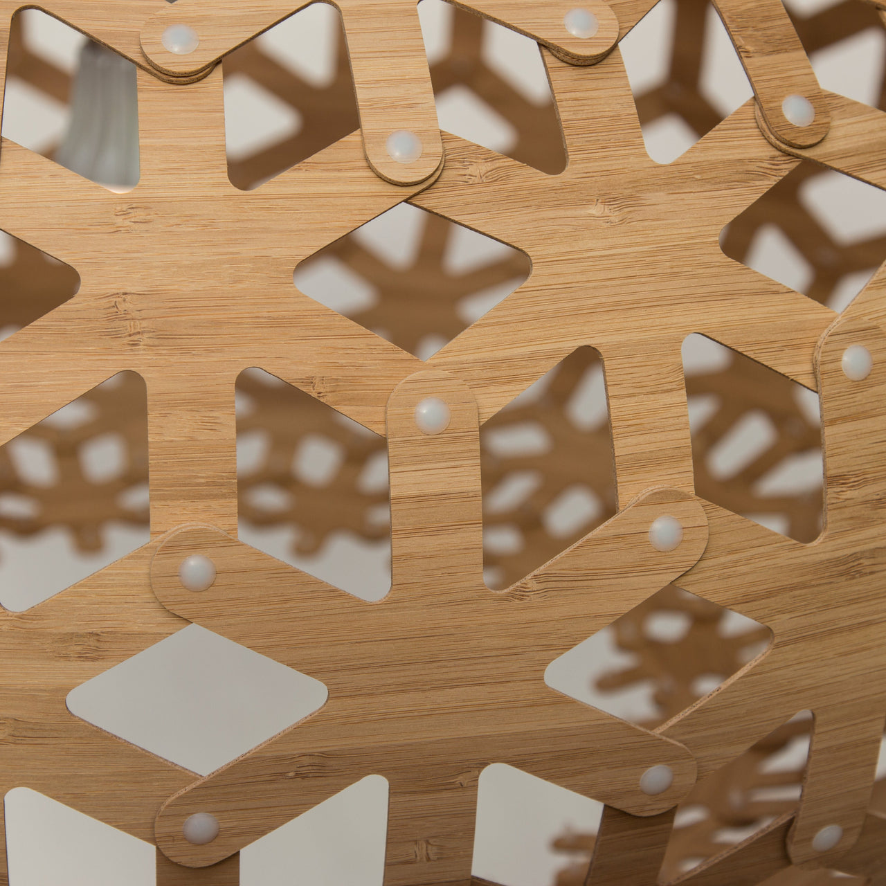 Snowflake Pendant Light: DI