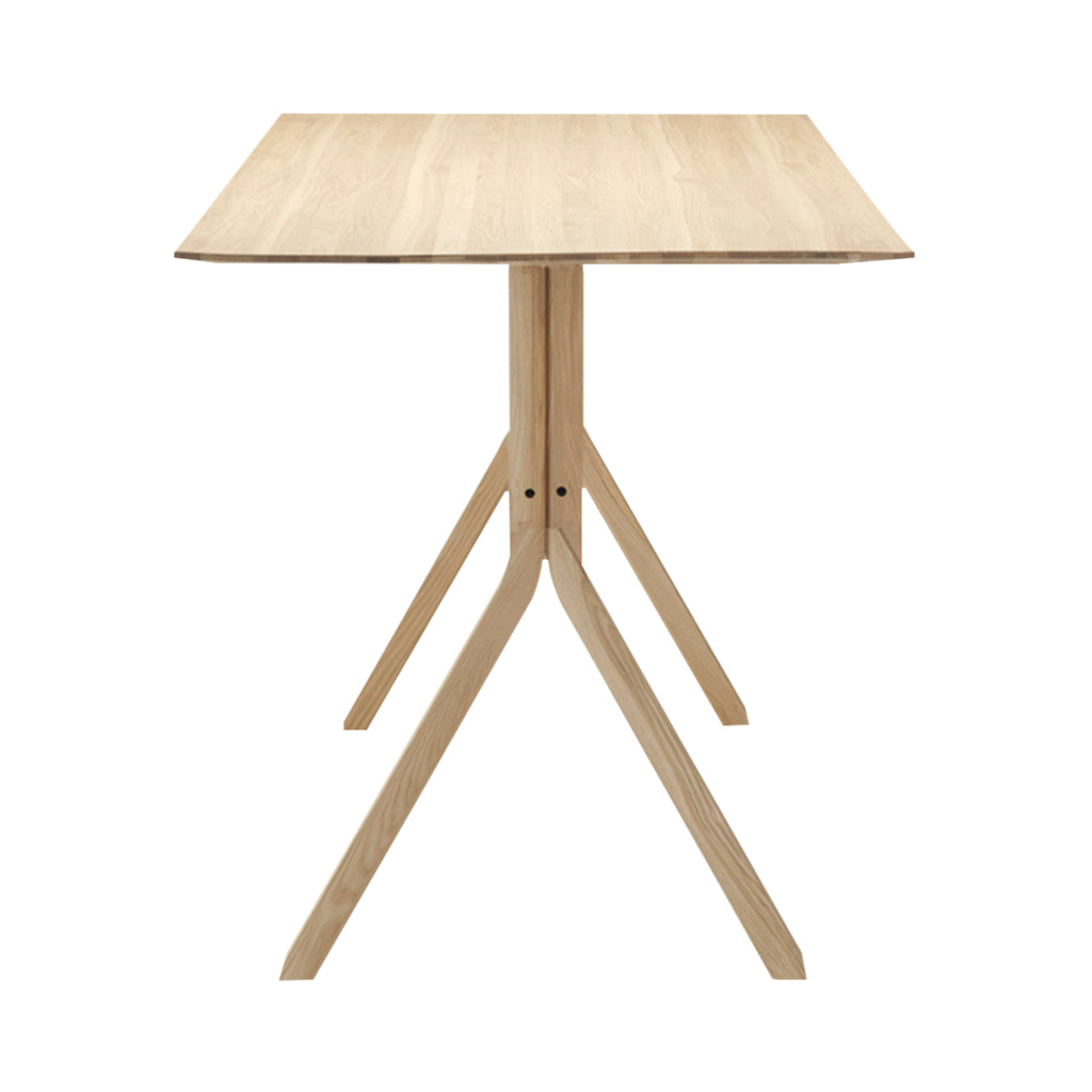 Spectrum High Table: Pure Oak